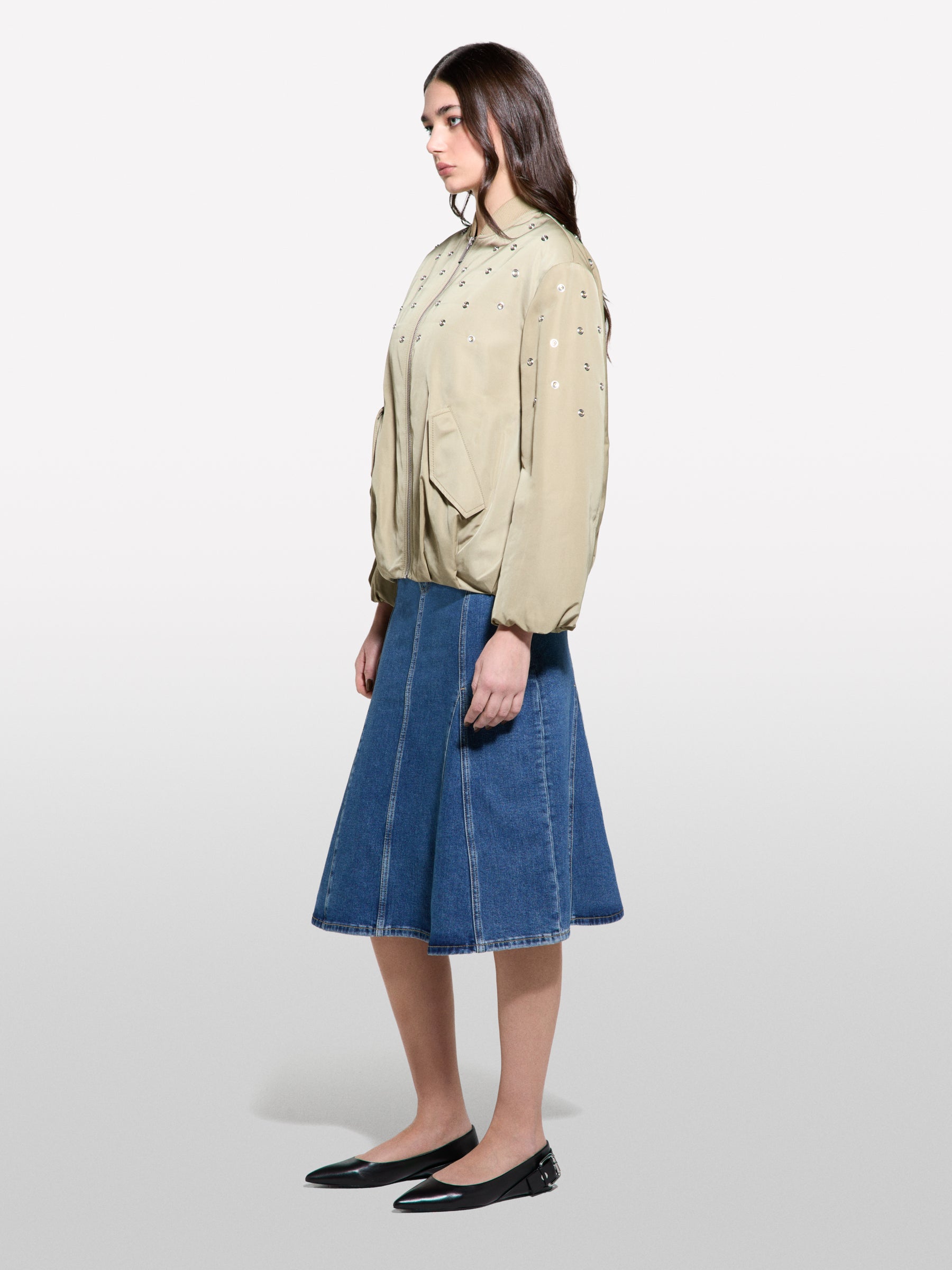 Bomber over fit com tachas - ucb_image_F