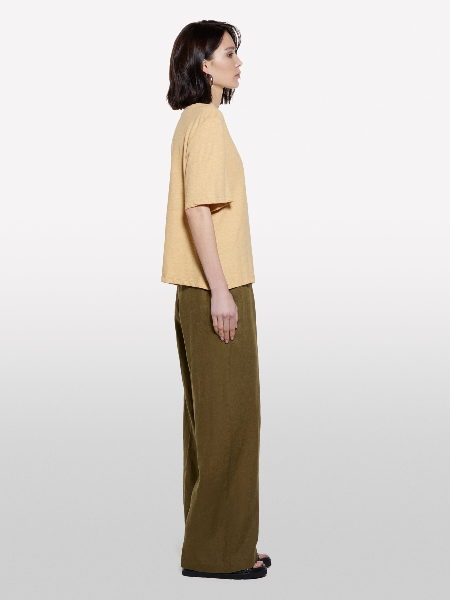 T-shirt cropped mostarda - ucb_image_F