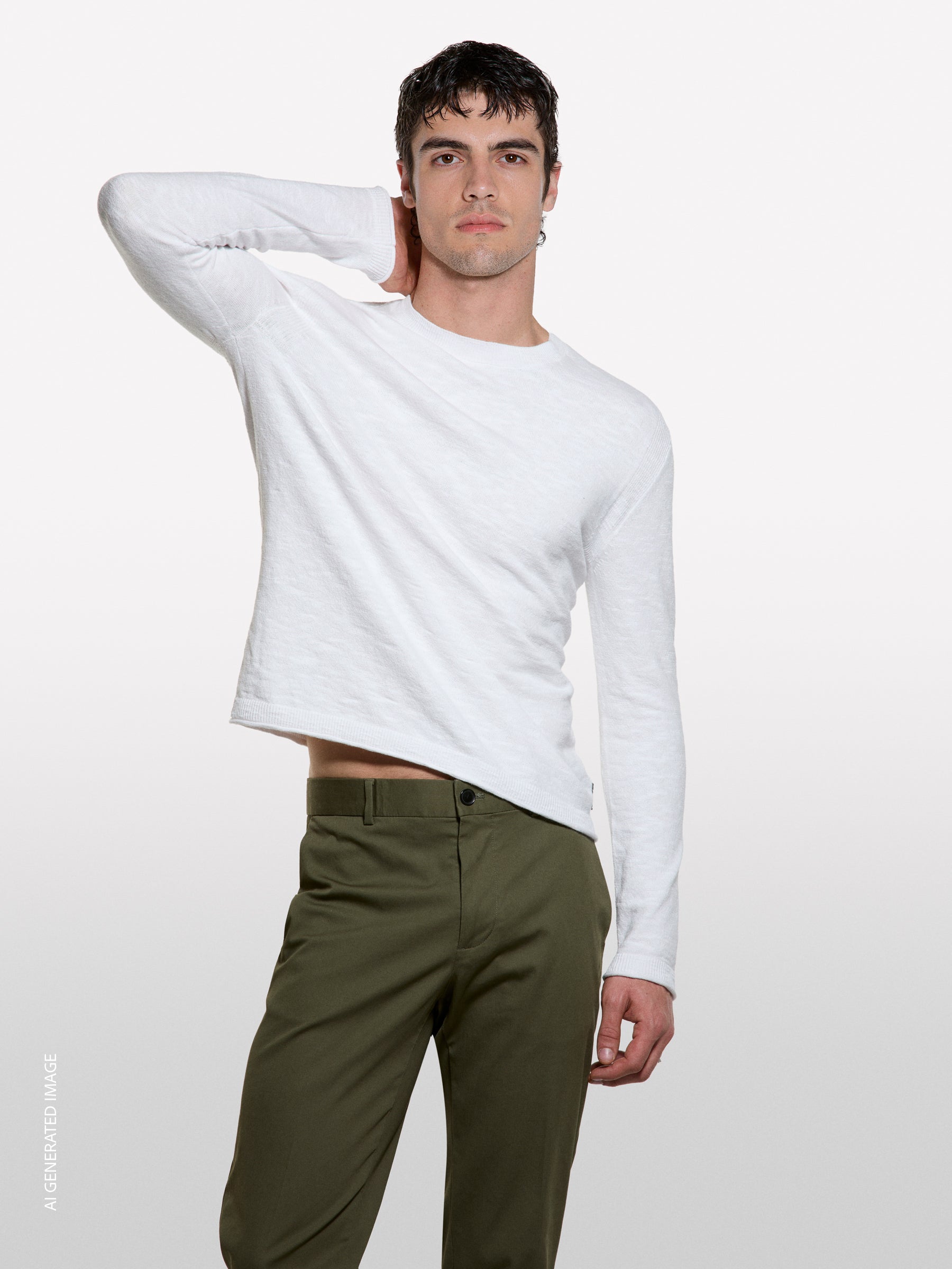 Camisola branca de gola redonda regular fit - ucb_image_FY