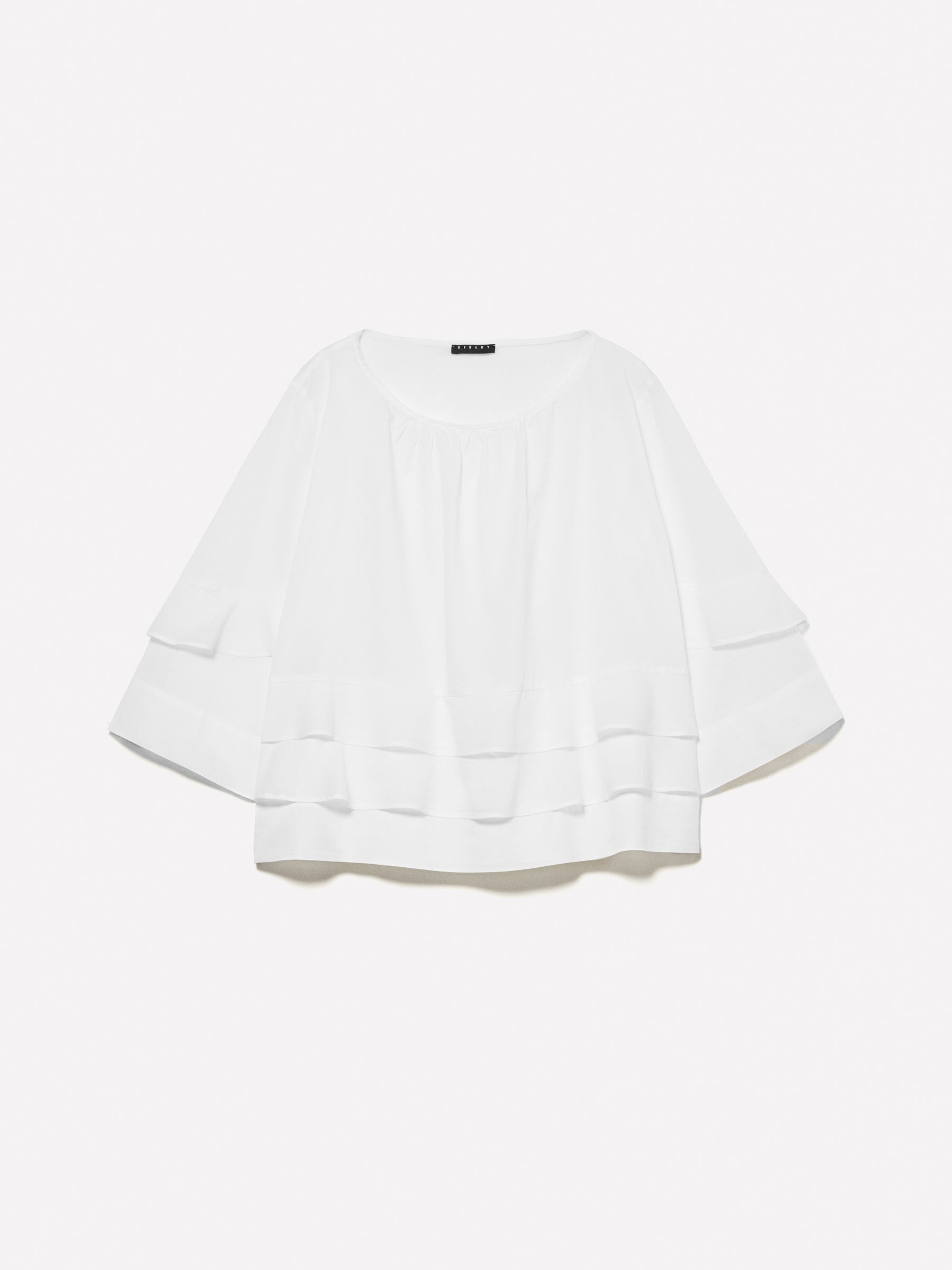 Blusa branca com folhos - ucb_image_FS