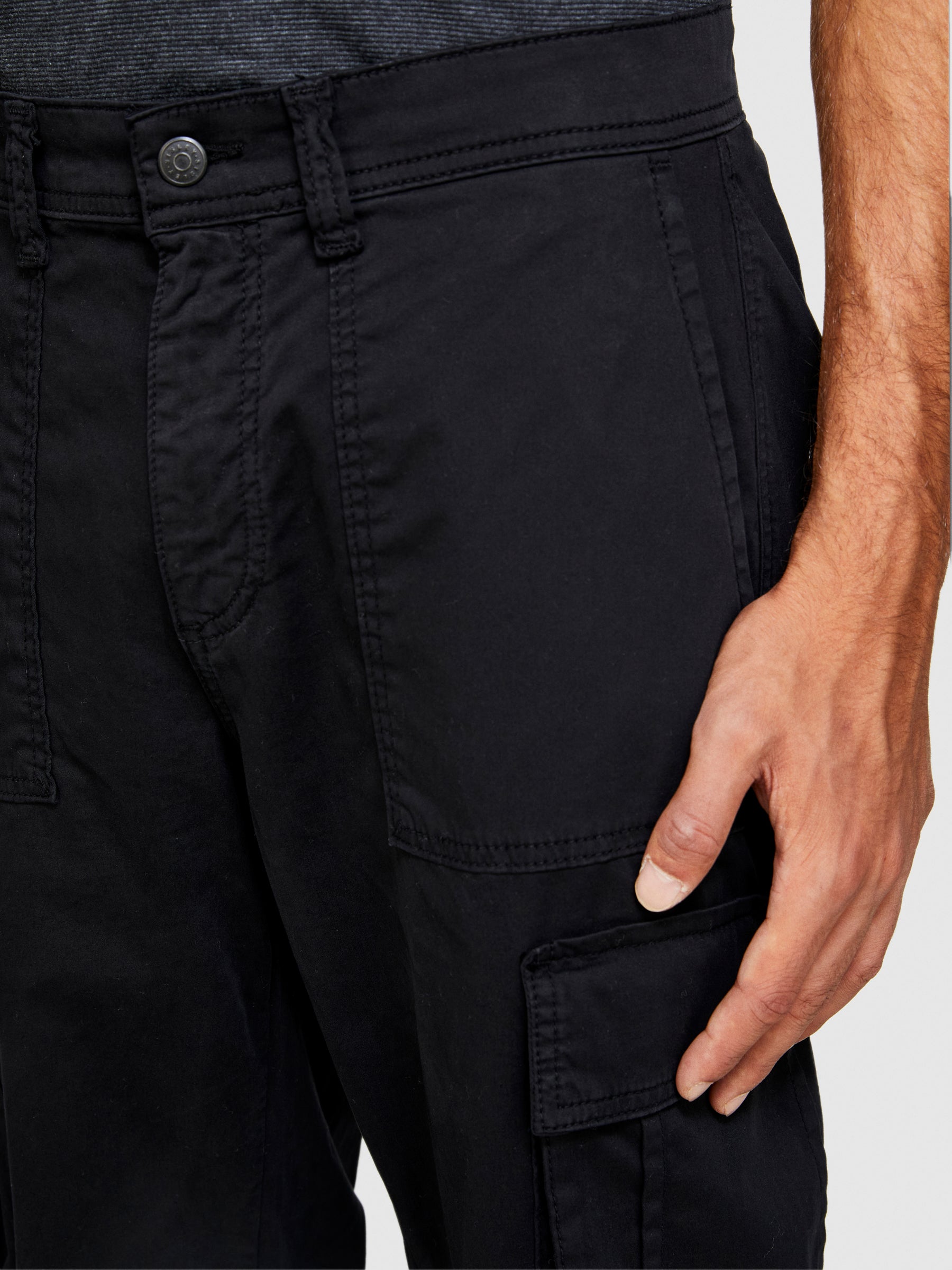 Cargo relaxed fit - ucb_image_FY