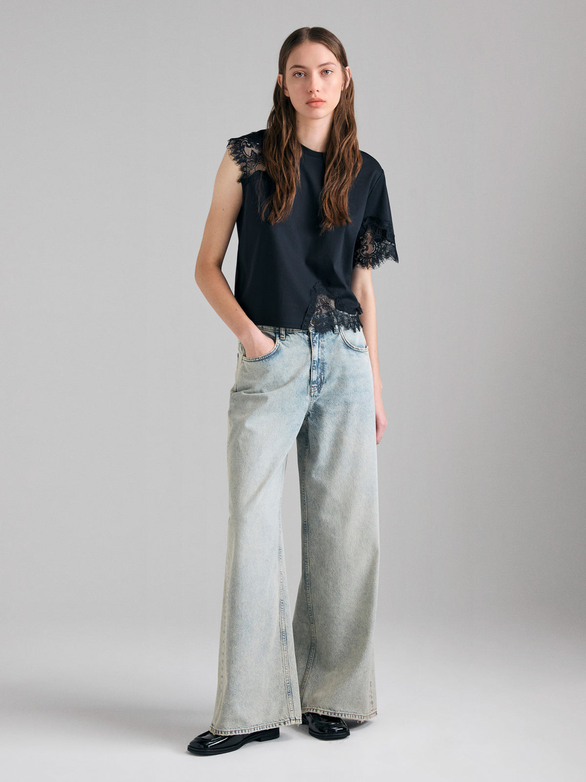 Jeans wide fit - ucb_image_F