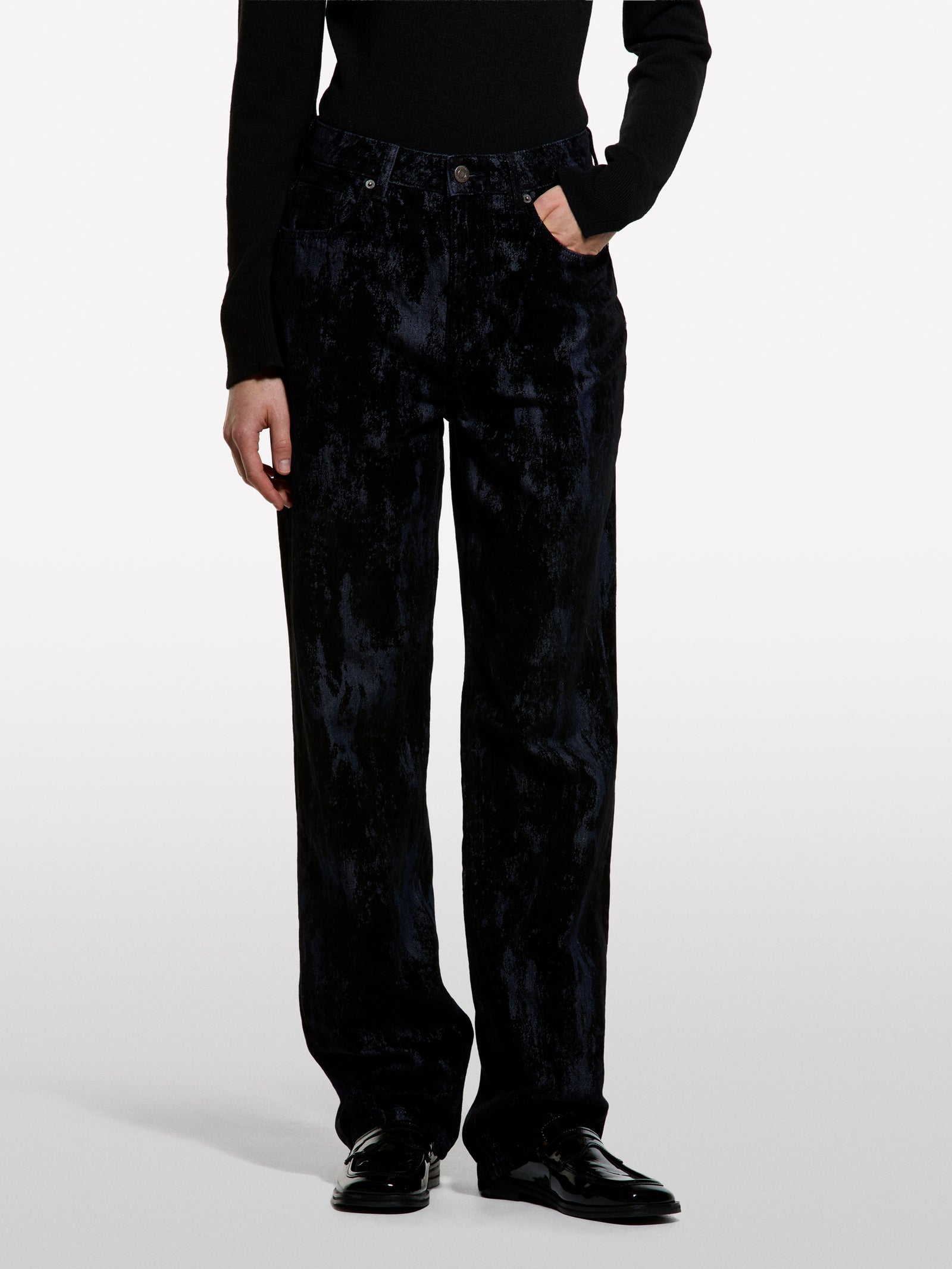 Relaxed-Fit Jeans with Print
