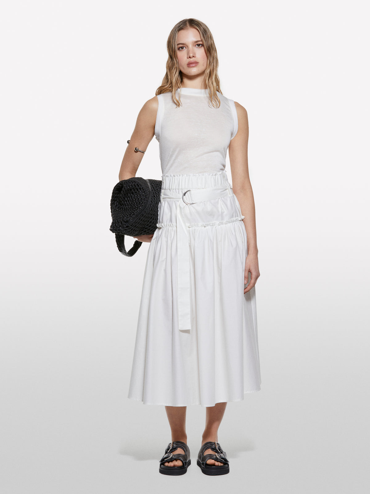 Saia evasé branca com cinto - ucb_image_F