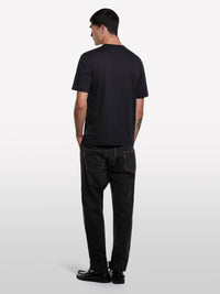 T-shirt preta com estampa - ucb_image_B