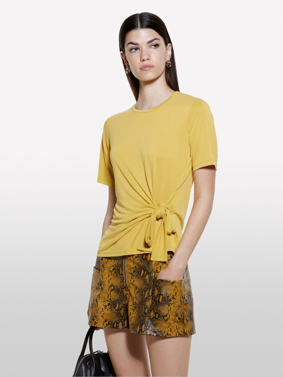 T-SHIRT &Gamma;&upsilon;&nu;&alpha;&iota;&kappa;&epsilon;ί&alpha; image number null