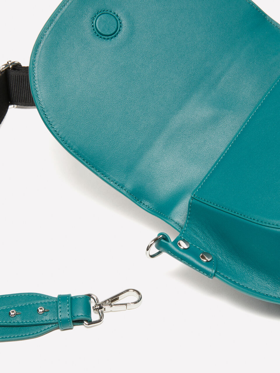 BAG &Gamma;&upsilon;&nu;&alpha;&iota;&kappa;&epsilon;ί&alpha; image number null