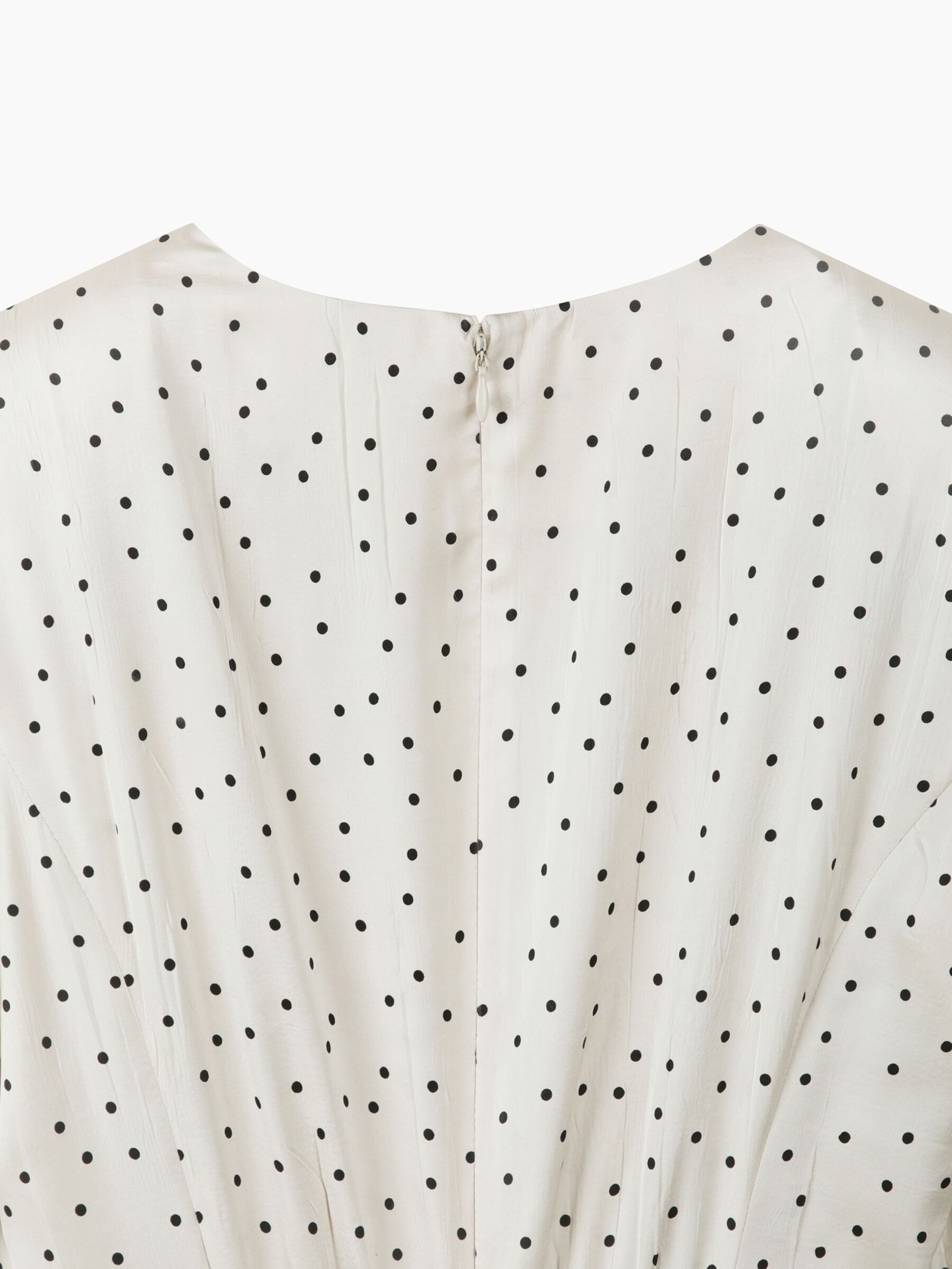 DRESS &Gamma;&upsilon;&nu;&alpha;&iota;&kappa;&epsilon;ί&alpha; image number null