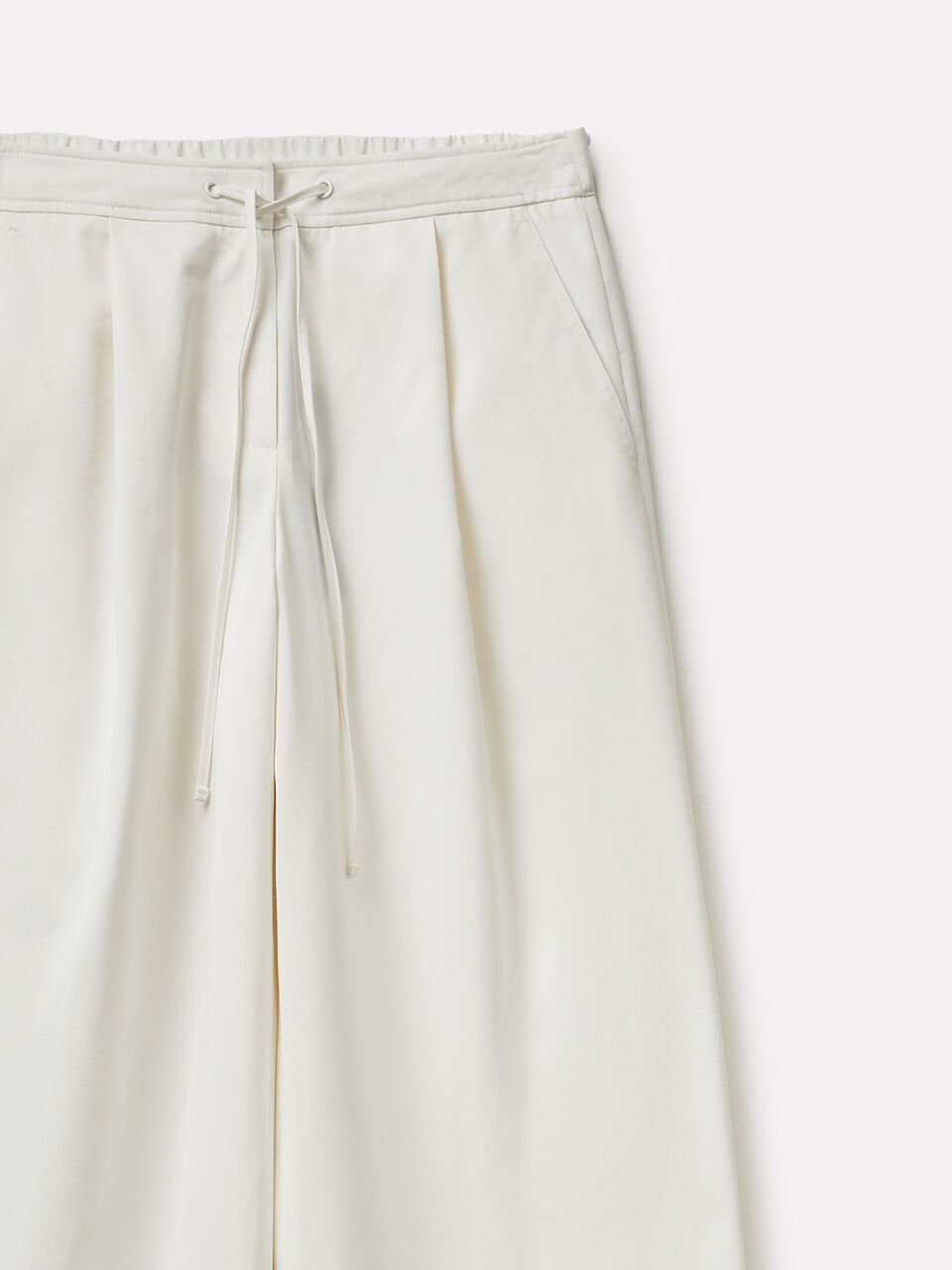 TROUSERS &Gamma;&upsilon;&nu;&alpha;&iota;&kappa;&epsilon;ί&alpha; image number null