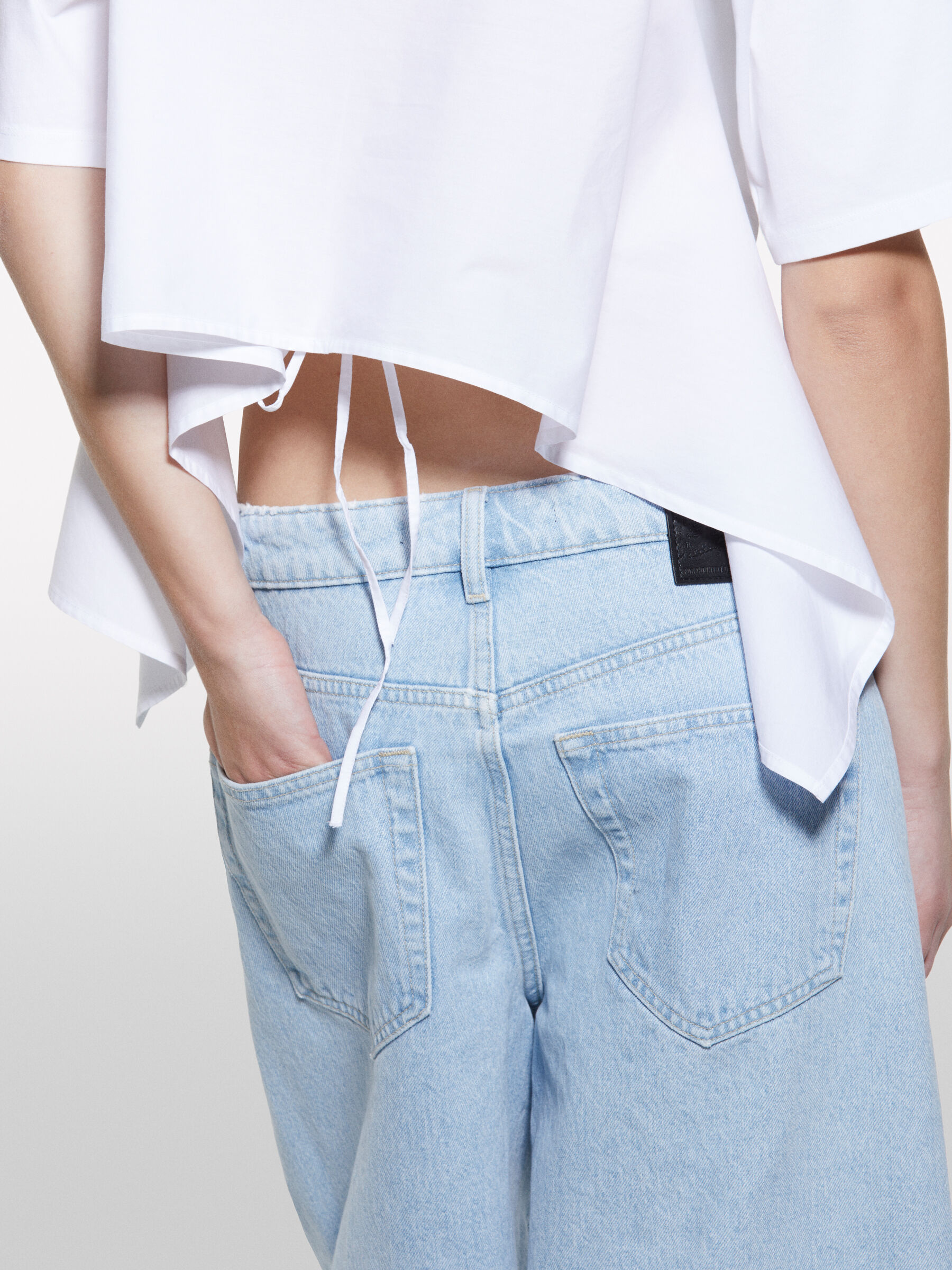 SWEATER H/S &Gamma;&upsilon;&nu;&alpha;&iota;&kappa;&epsilon;ί&alpha; image number null