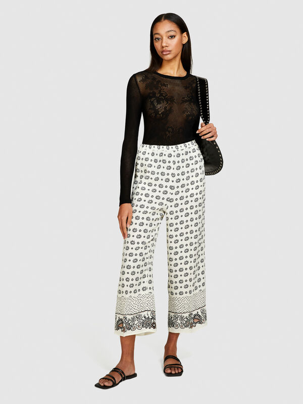Παντελόνι με τύπωμα από σατέν - παντελόνια flare γυναικεία | Sisley