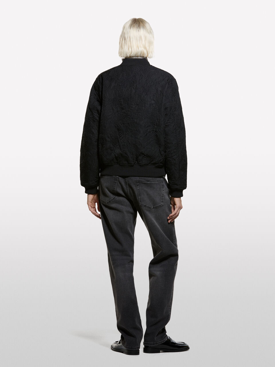 JACKET &Gamma;&upsilon;&nu;&alpha;&iota;&kappa;&epsilon;ί&alpha; image number null