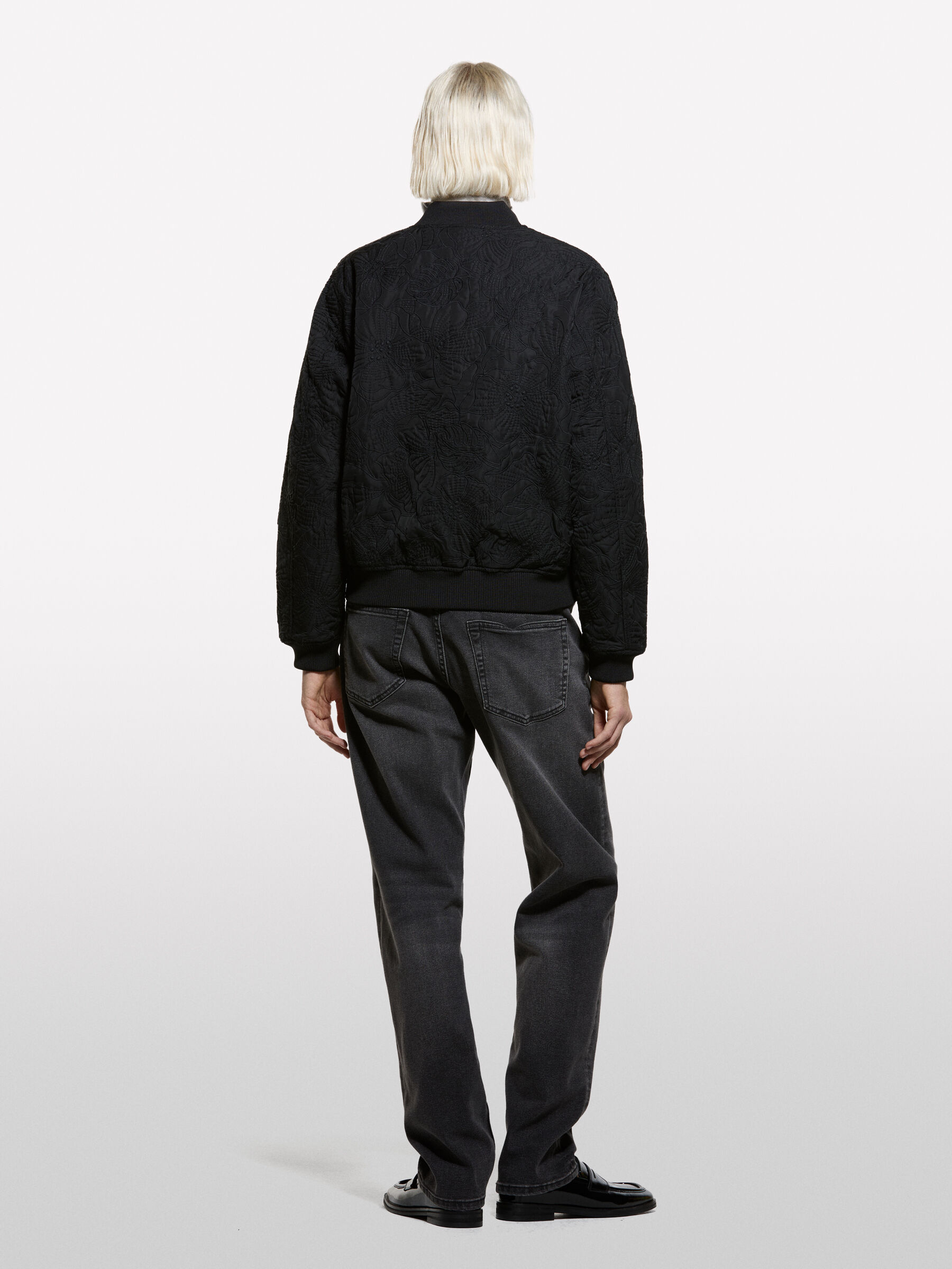 JACKET &Gamma;&upsilon;&nu;&alpha;&iota;&kappa;&epsilon;ί&alpha; image number null