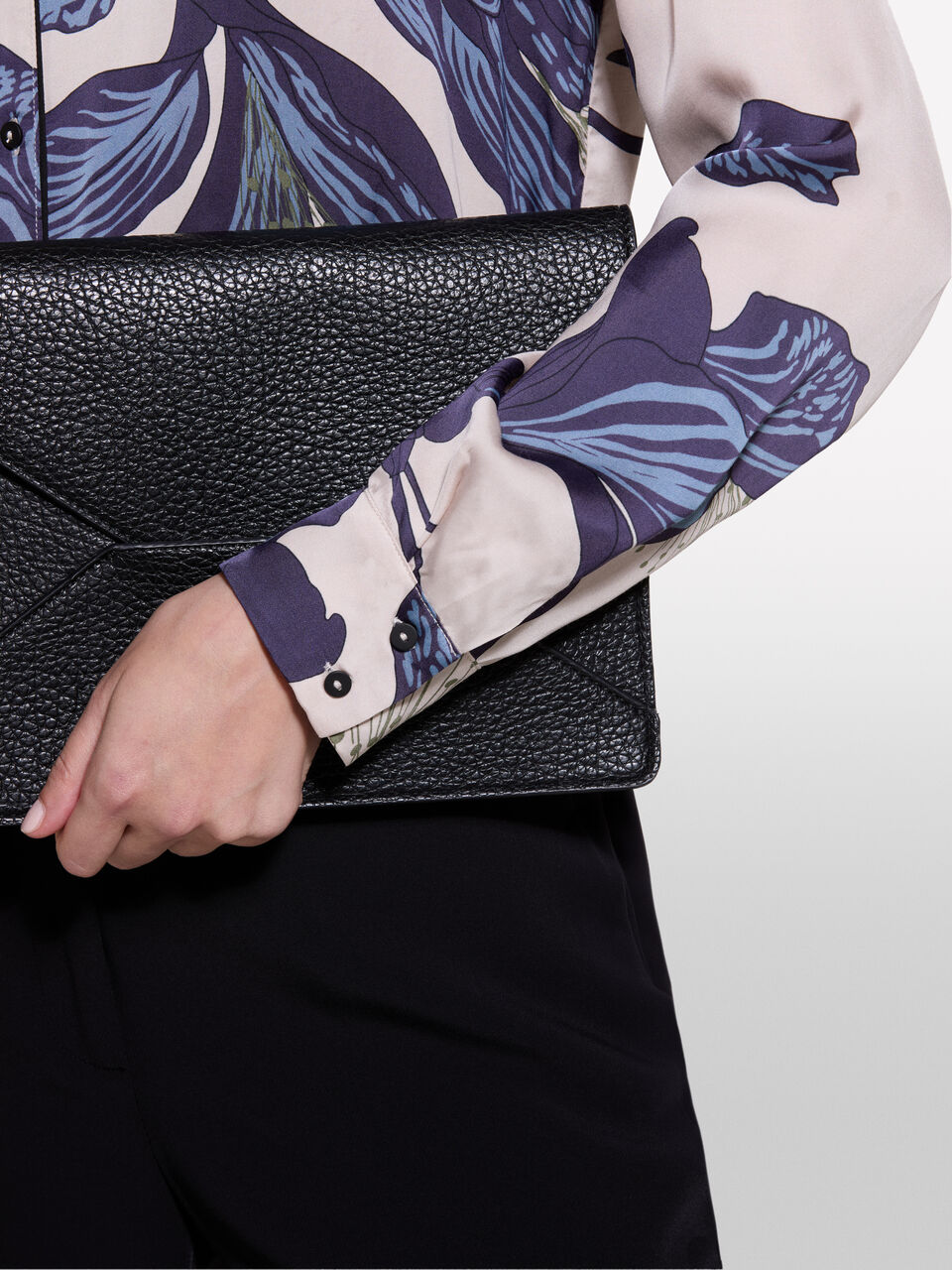 SHIRT &Gamma;&upsilon;&nu;&alpha;&iota;&kappa;&epsilon;ί&alpha; image number null