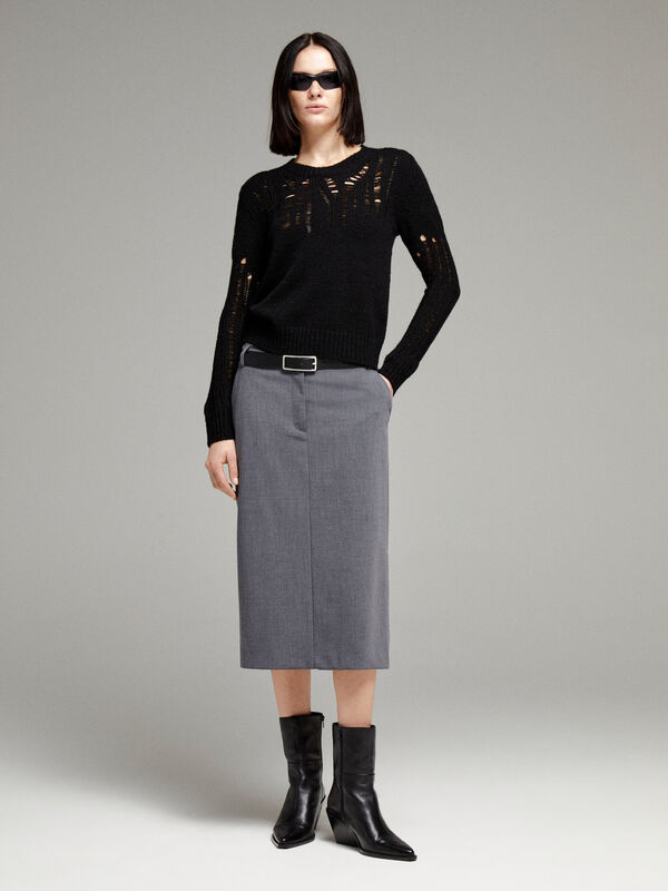 Μπλούζα μαύρη με πλεξούδες - μπλούζες με λαιμόκοψη γυναικείες | Sisley