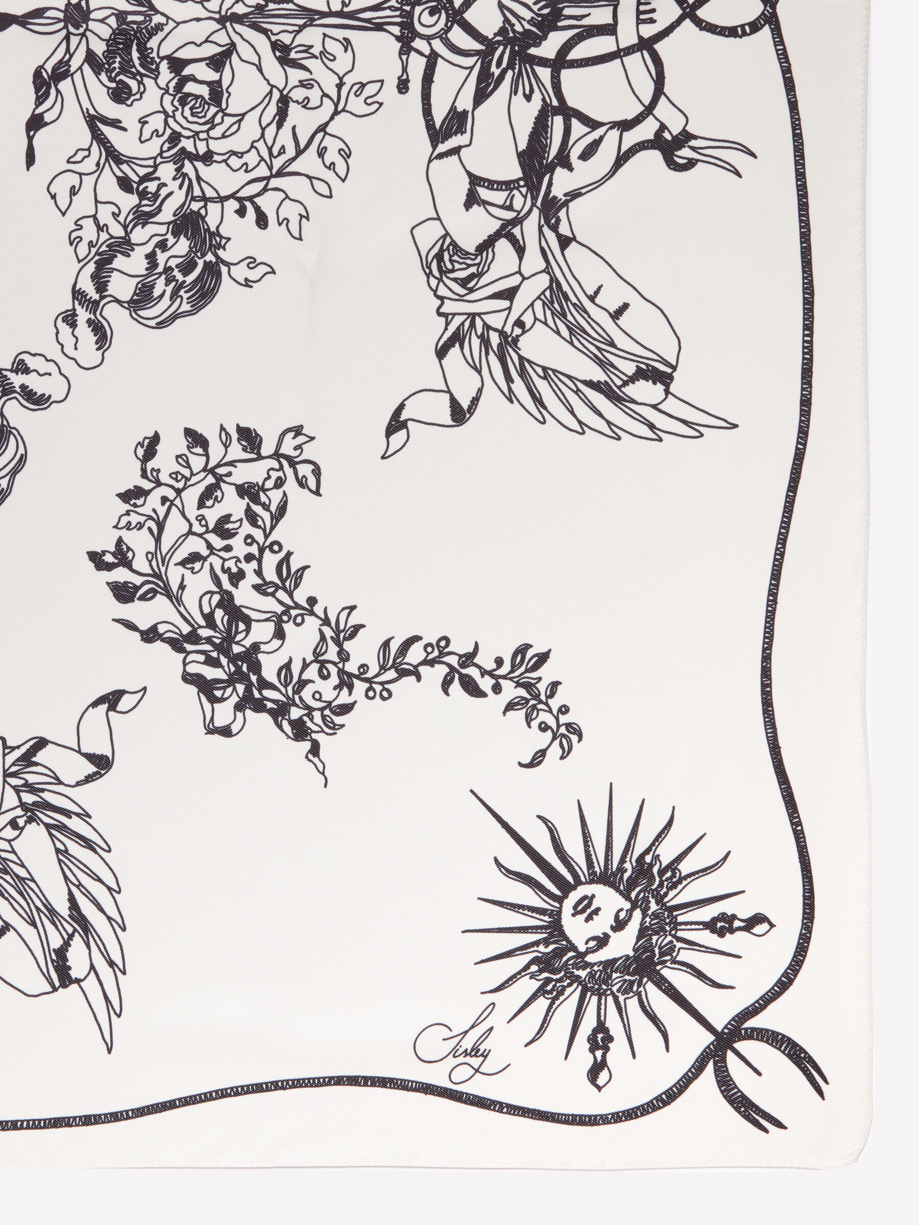 SQUARE SCARF &Gamma;&upsilon;&nu;&alpha;&iota;&kappa;&epsilon;ί&alpha; image number null