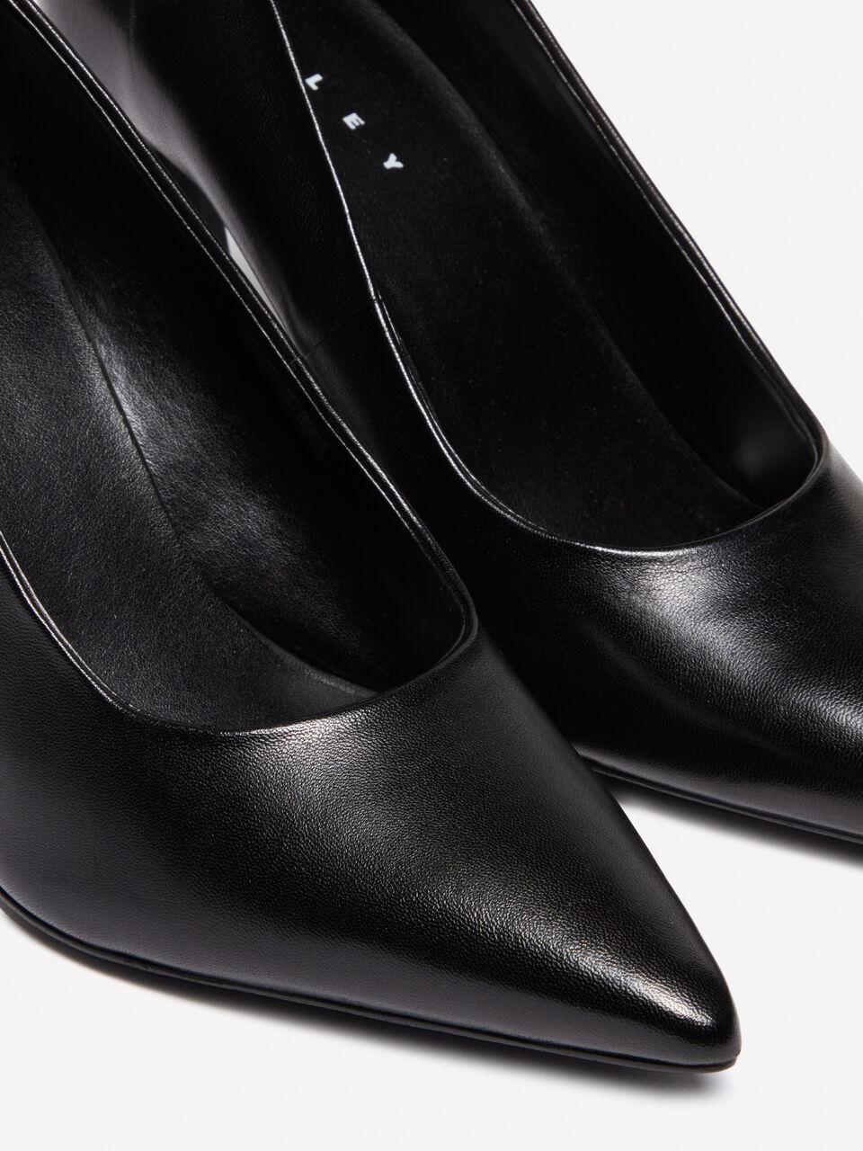 DECOLLETE Γυναικεία image number null