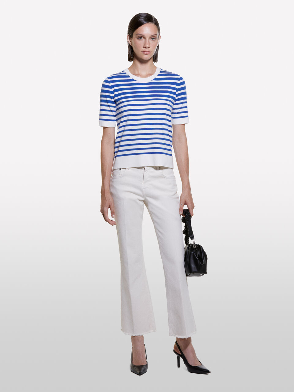 SWEATER &Gamma;&upsilon;&nu;&alpha;&iota;&kappa;&epsilon;ί&alpha; image number null