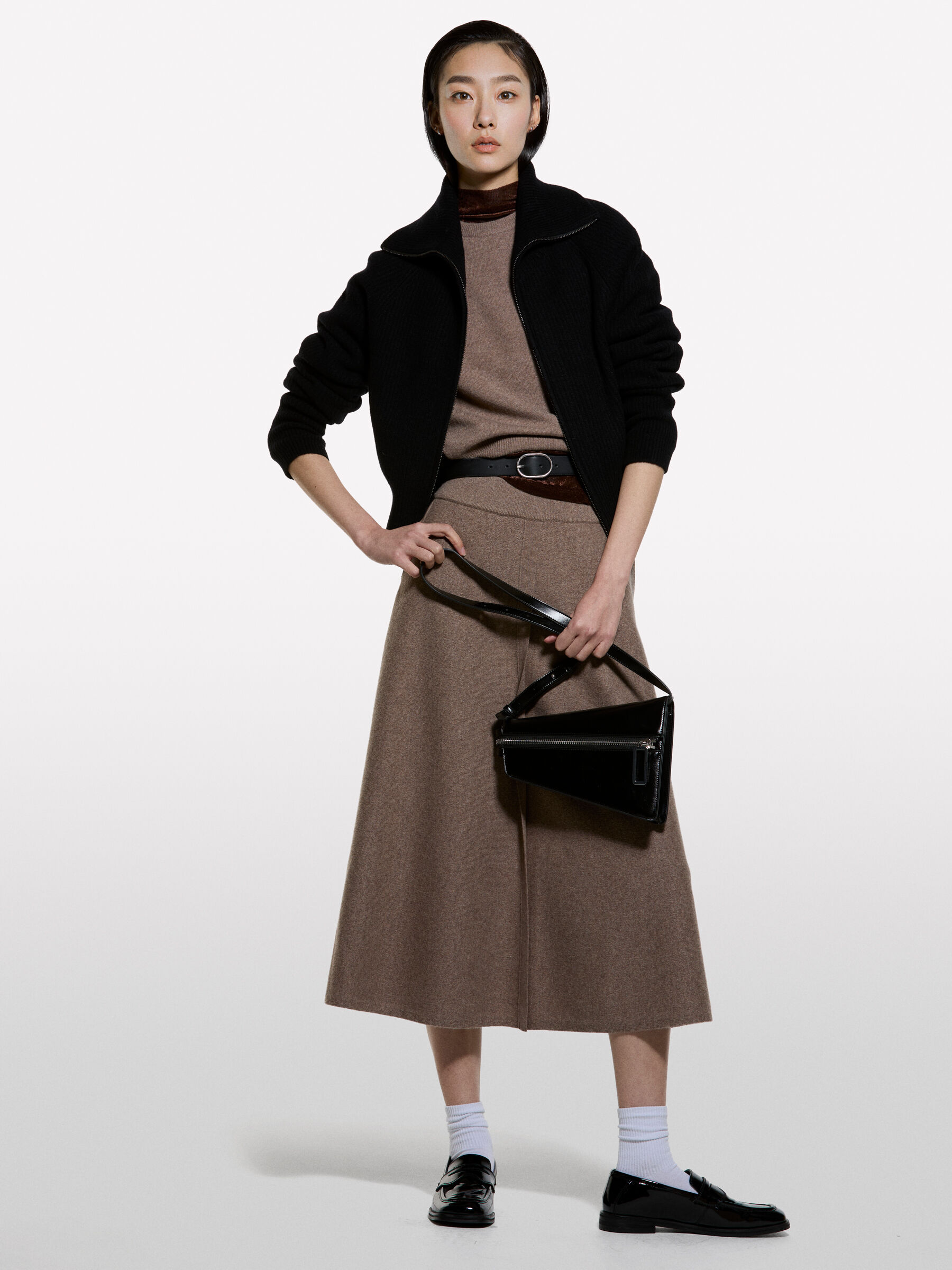 SWEATER L/S &Gamma;&upsilon;&nu;&alpha;&iota;&kappa;&epsilon;ί&alpha; image number null