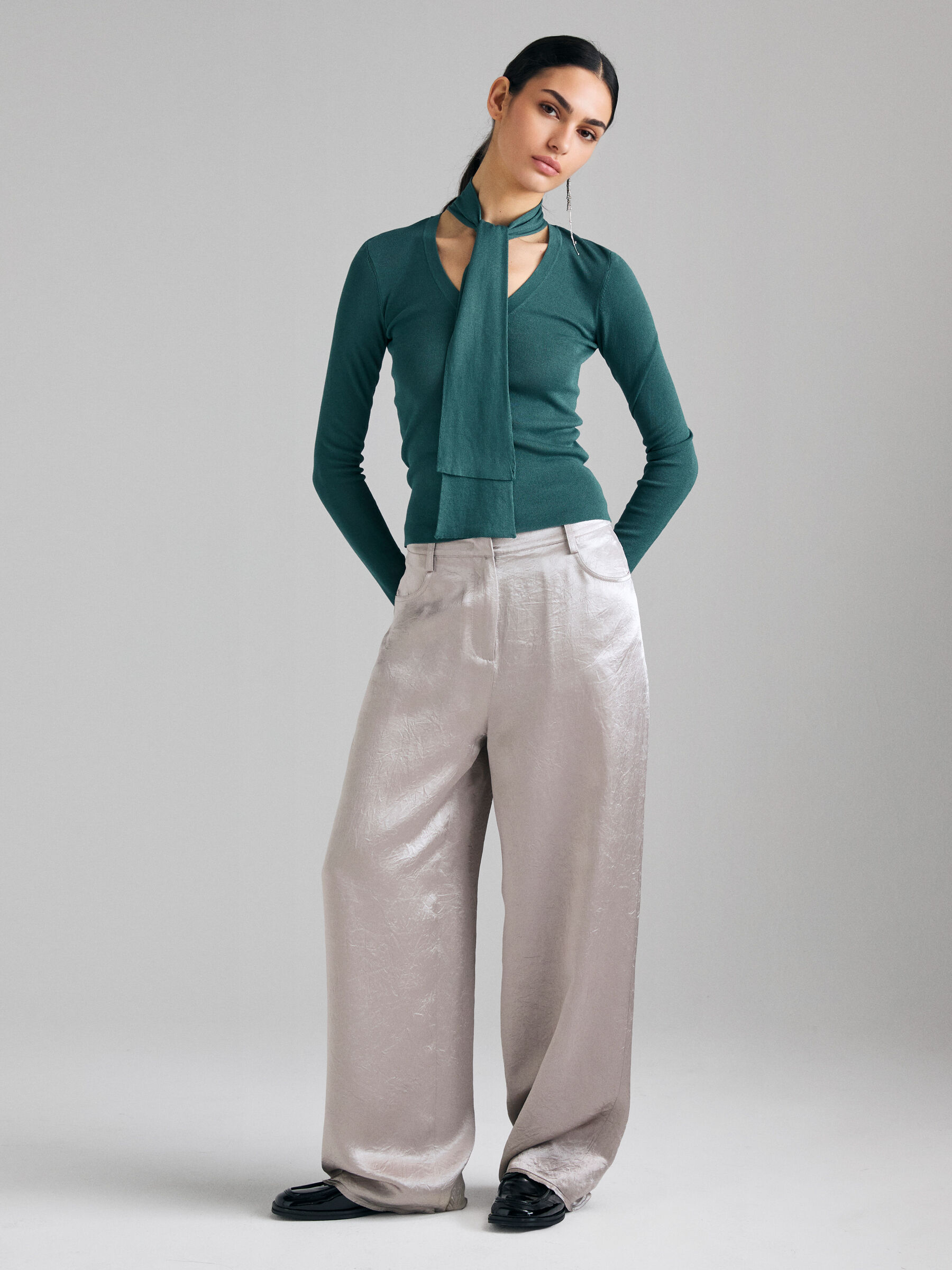 SWEATER L/S &Gamma;&upsilon;&nu;&alpha;&iota;&kappa;&epsilon;ί&alpha; image number null