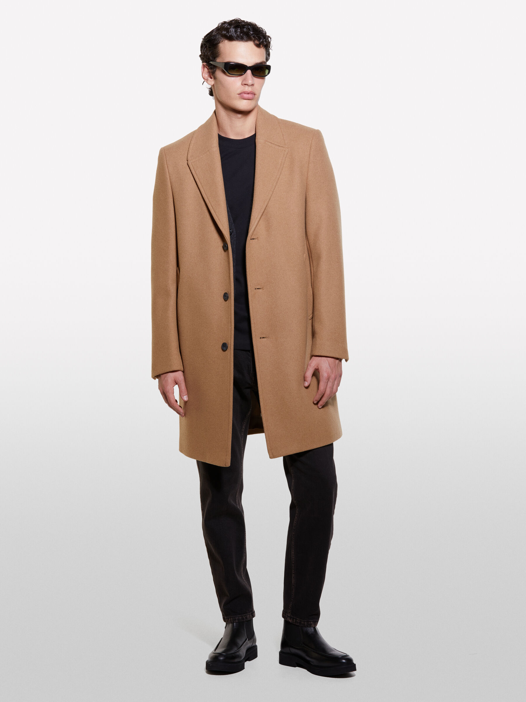 COAT &Alpha;&nu;&delta;&rho;&iota;&kappa;ά image number null