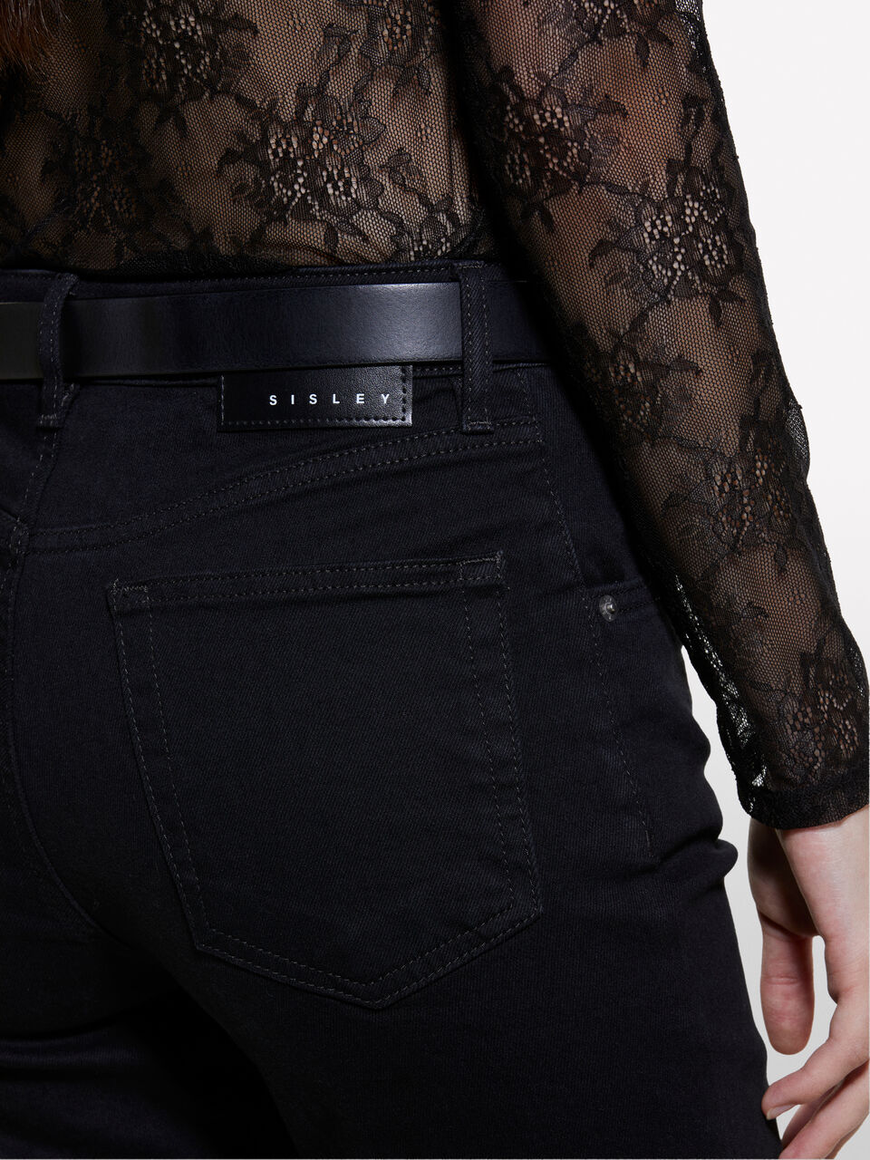 TROUSERS &Gamma;&upsilon;&nu;&alpha;&iota;&kappa;&epsilon;ί&alpha; image number null