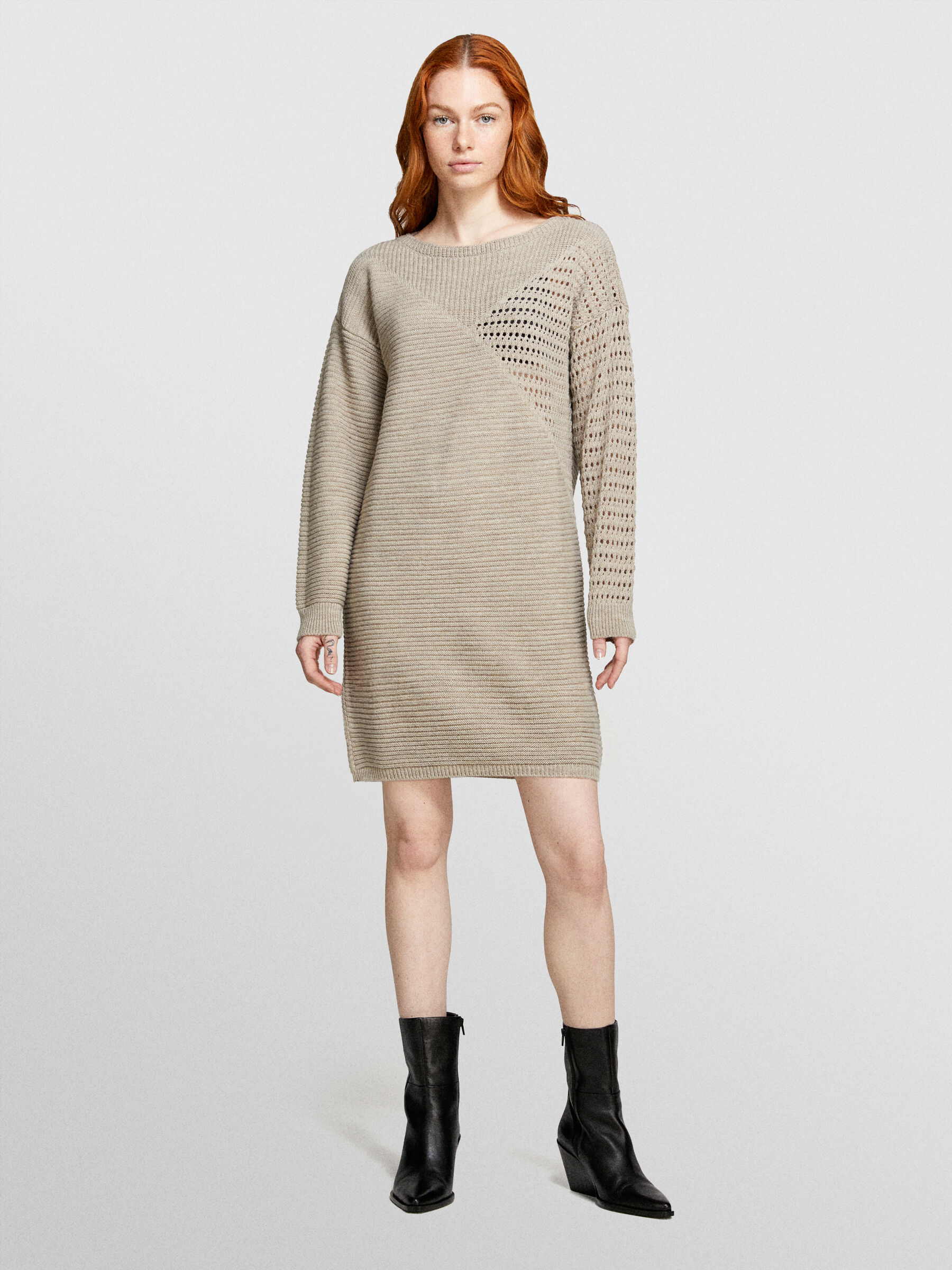 DRESS &Gamma;&upsilon;&nu;&alpha;&iota;&kappa;&epsilon;ί&alpha; image number null