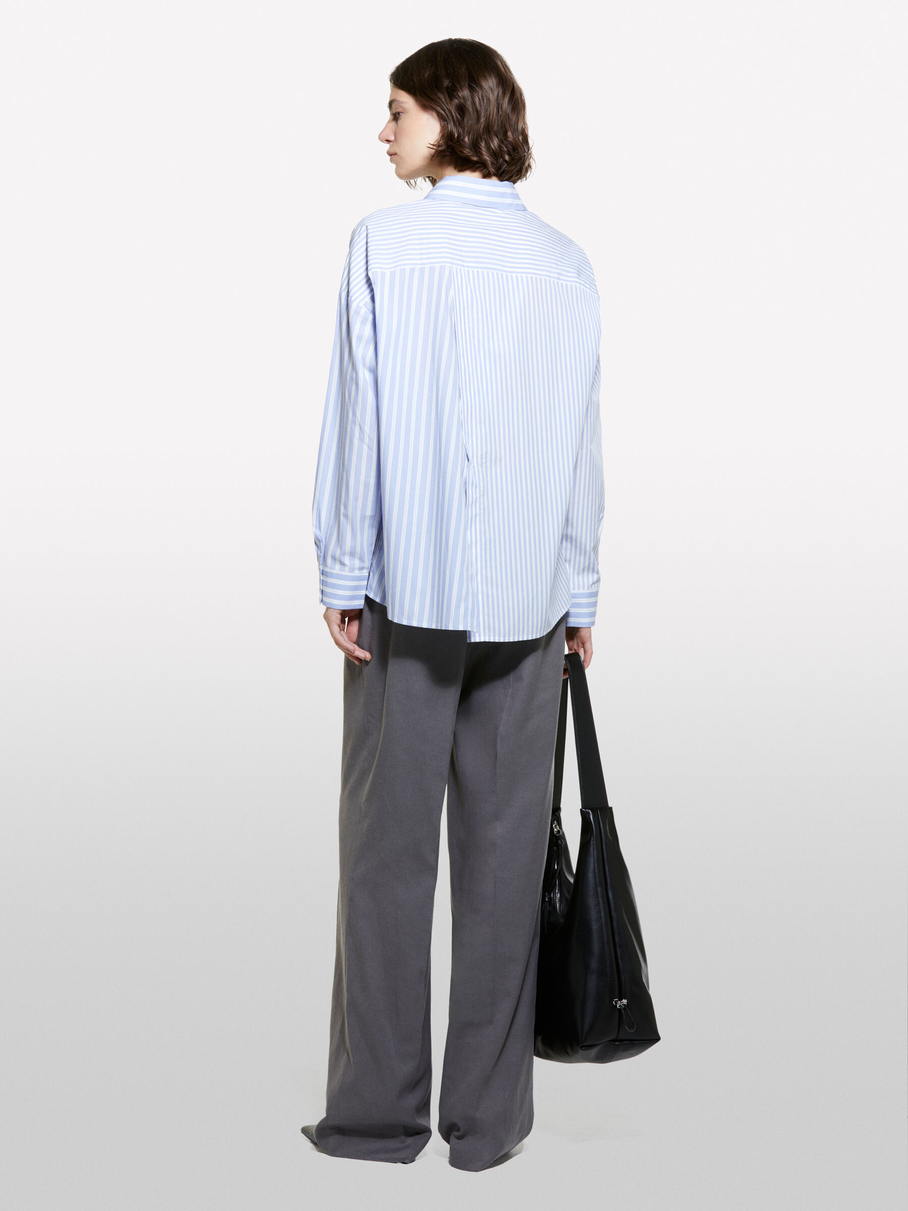 TROUSERS &Gamma;&upsilon;&nu;&alpha;&iota;&kappa;&epsilon;ί&alpha; image number null