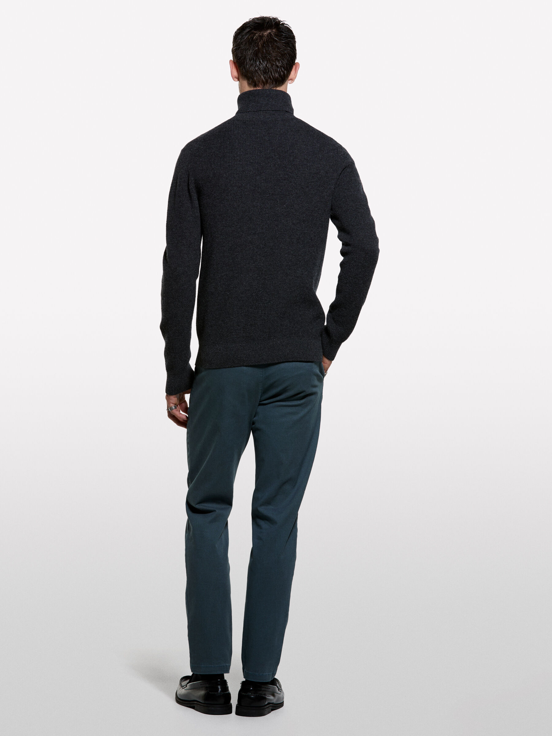 TURTLE NECK SWEATER &Alpha;&nu;&delta;&rho;&iota;&kappa;ά image number null