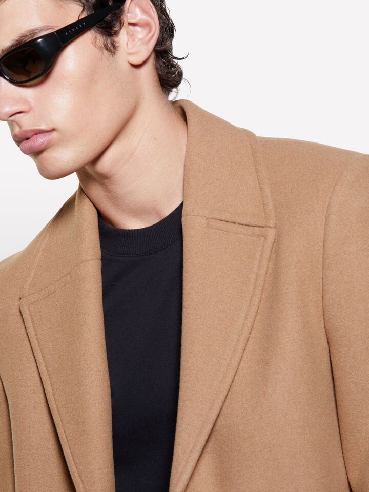 COAT &Alpha;&nu;&delta;&rho;&iota;&kappa;ά