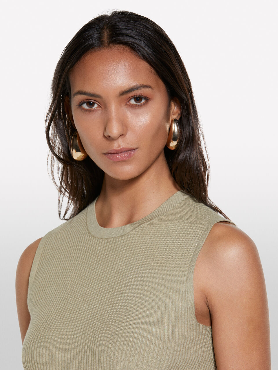 SLEEVELESS SWEATER &Gamma;&upsilon;&nu;&alpha;&iota;&kappa;&epsilon;ί&alpha; image number null