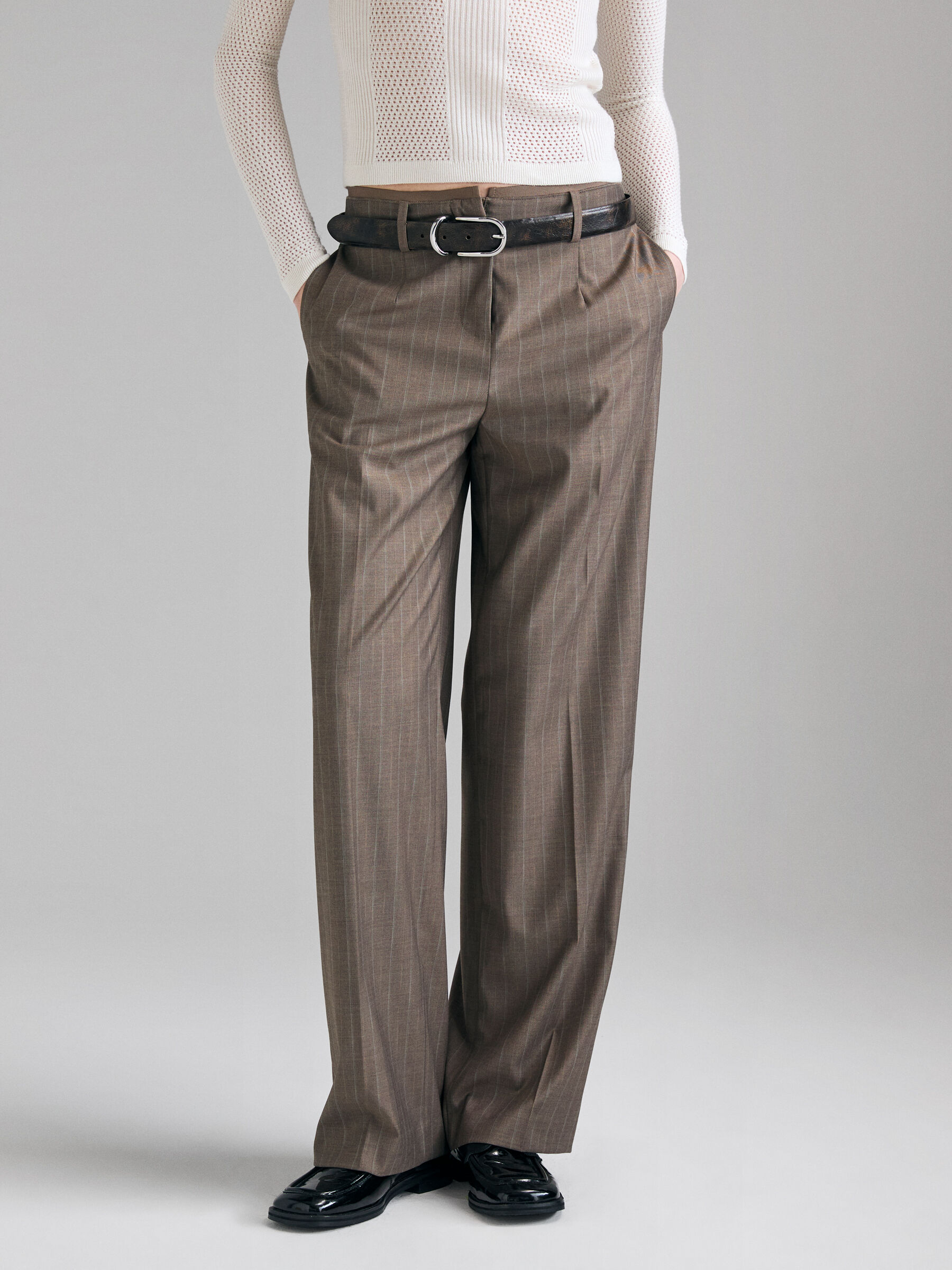TROUSERS &Gamma;&upsilon;&nu;&alpha;&iota;&kappa;&epsilon;ί&alpha; image number null