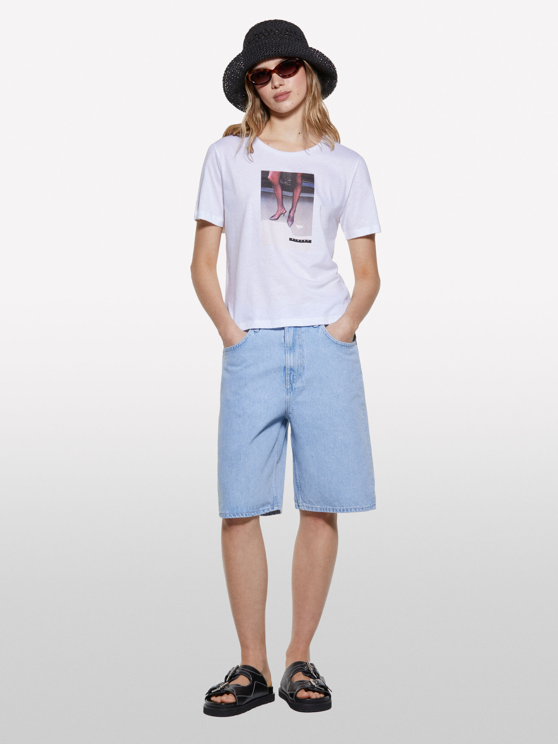 T-SHIRT &Gamma;&upsilon;&nu;&alpha;&iota;&kappa;&epsilon;ί&alpha; image number null