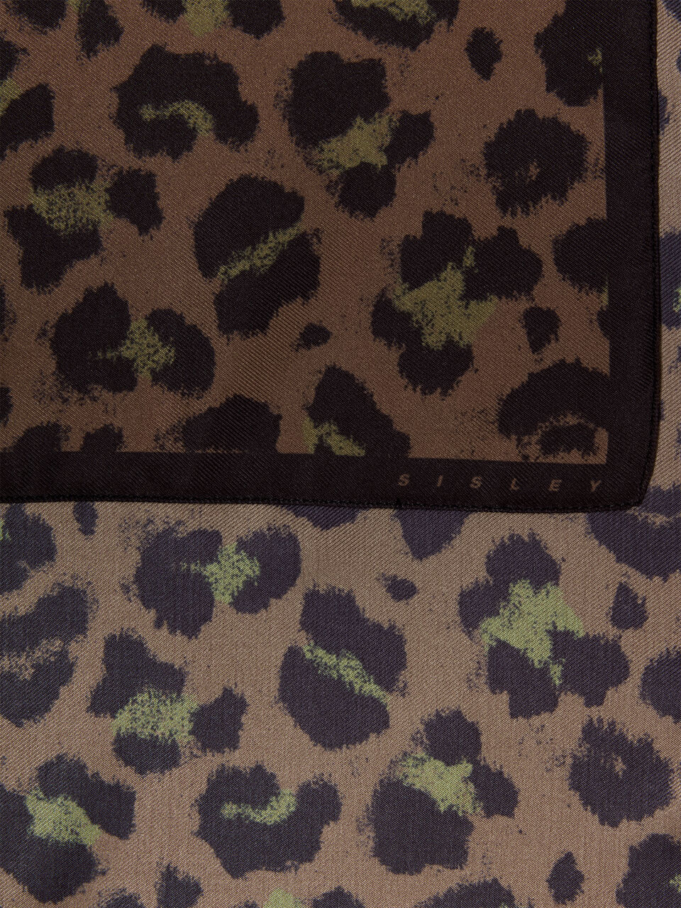 SQUARE SCARF &Gamma;&upsilon;&nu;&alpha;&iota;&kappa;&epsilon;ί&alpha; image number null