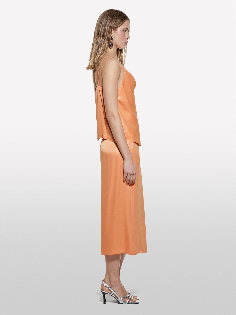 SKIRT &Gamma;&upsilon;&nu;&alpha;&iota;&kappa;&epsilon;ί&alpha; image number null