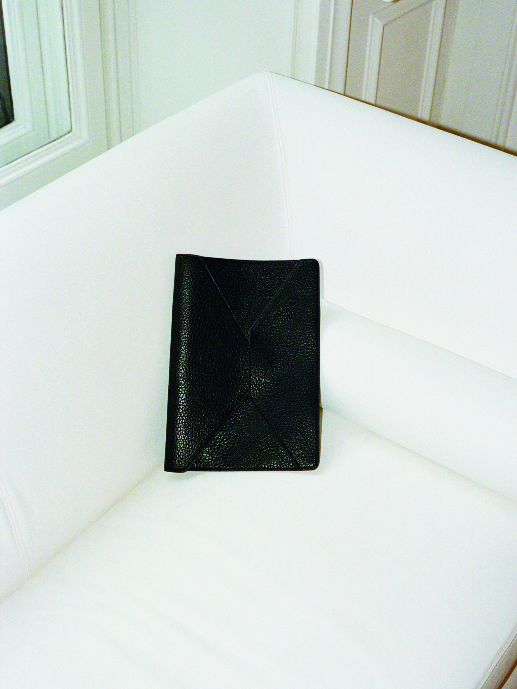 DOCUMENT HOLDER Γυναικεία image number null