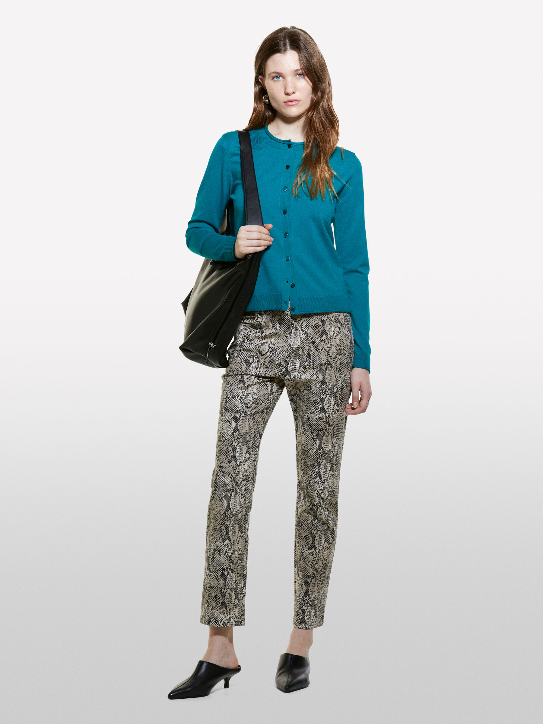 L/S SWEATER &Gamma;&upsilon;&nu;&alpha;&iota;&kappa;&epsilon;ί&alpha; image number null