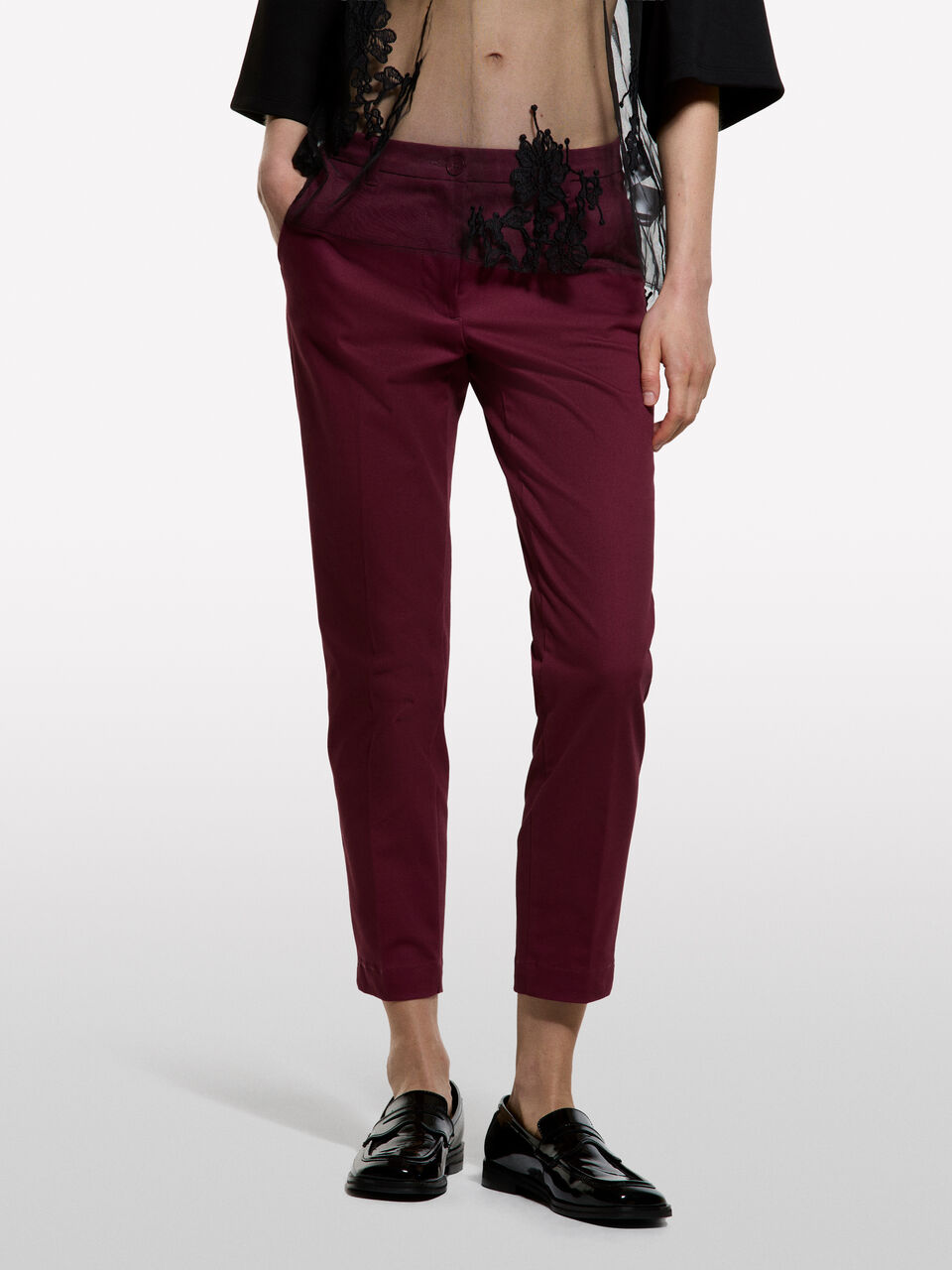 TROUSERS &Gamma;&upsilon;&nu;&alpha;&iota;&kappa;&epsilon;ί&alpha; image number null
