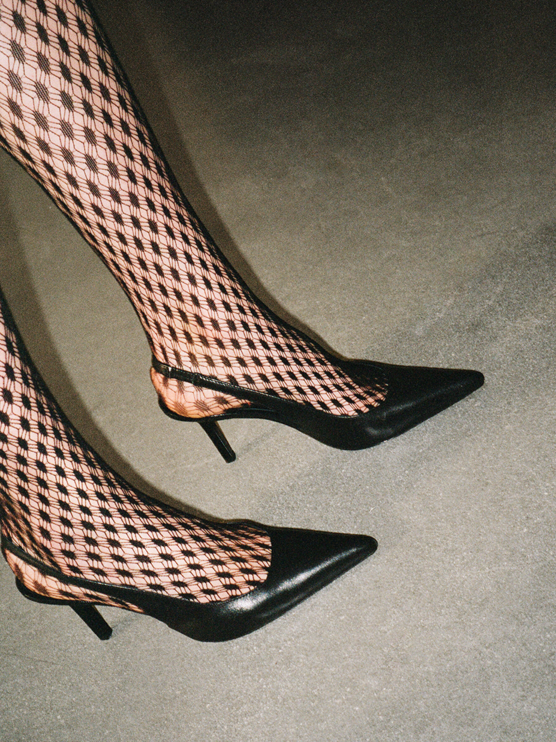 SANDAL &Gamma;&upsilon;&nu;&alpha;&iota;&kappa;&epsilon;ί&alpha; image number null