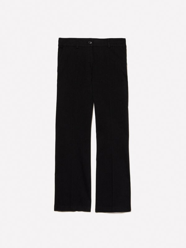 Παντελόνι flare fit μαύρο Παντελόνι flare fit μαύρο - παντελόνια flare γυναικεία | Sisley