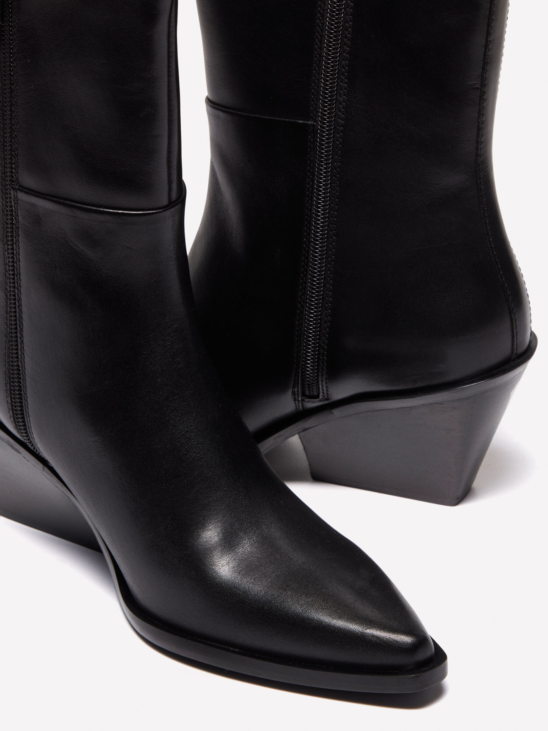 BOOT &Gamma;&upsilon;&nu;&alpha;&iota;&kappa;&epsilon;ί&alpha; image number null