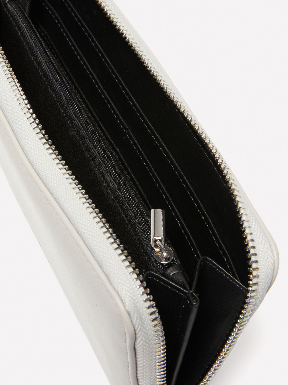 WALLET &Gamma;&upsilon;&nu;&alpha;&iota;&kappa;&epsilon;ί&alpha; image number null