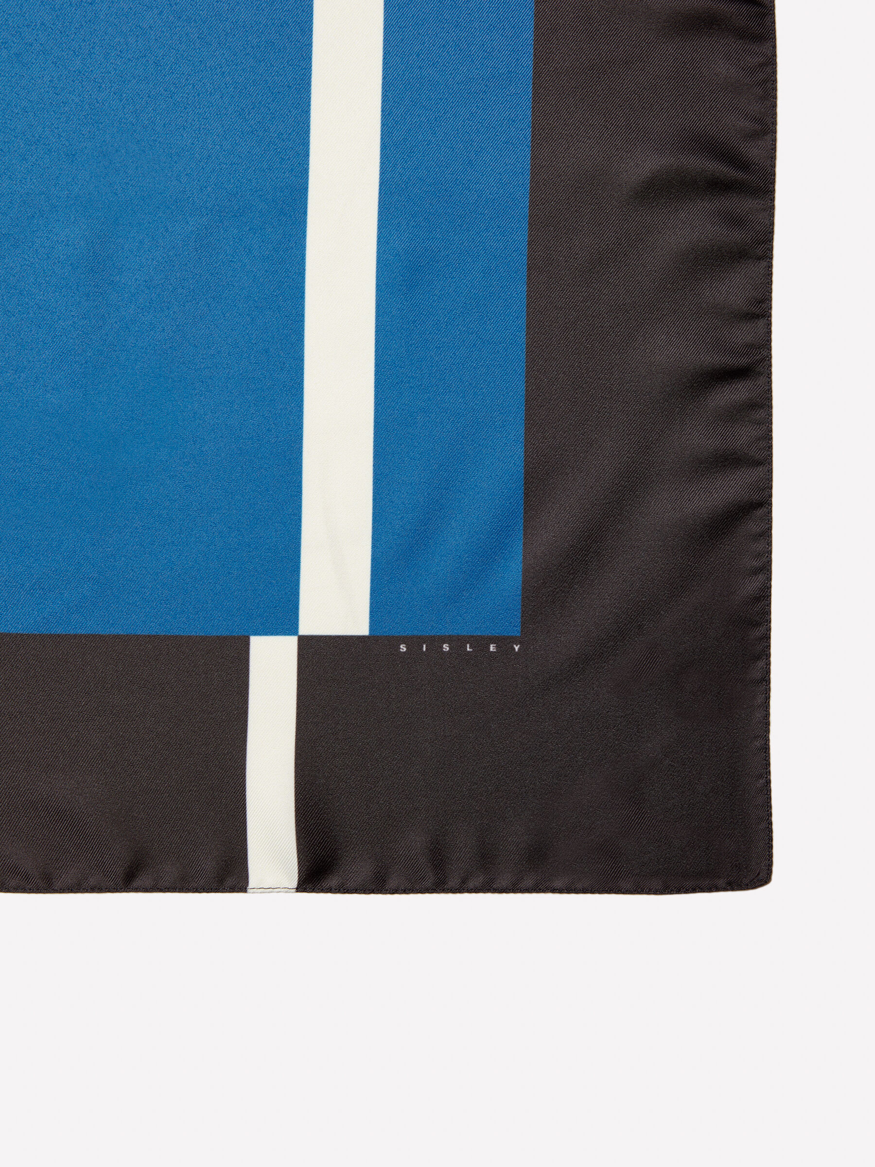 SQUARE SCARF &Gamma;&upsilon;&nu;&alpha;&iota;&kappa;&epsilon;ί&alpha; image number null