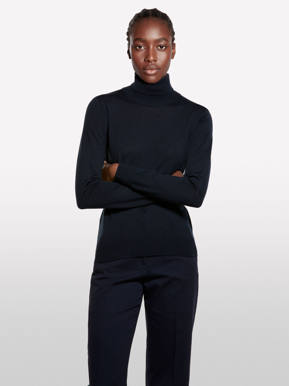 TURTLE NECK SWEATER &Gamma;&upsilon;&nu;&alpha;&iota;&kappa;&epsilon;ί&alpha; image number null