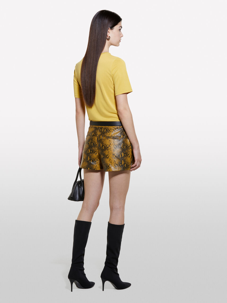 T-SHIRT &Gamma;&upsilon;&nu;&alpha;&iota;&kappa;&epsilon;ί&alpha; image number null