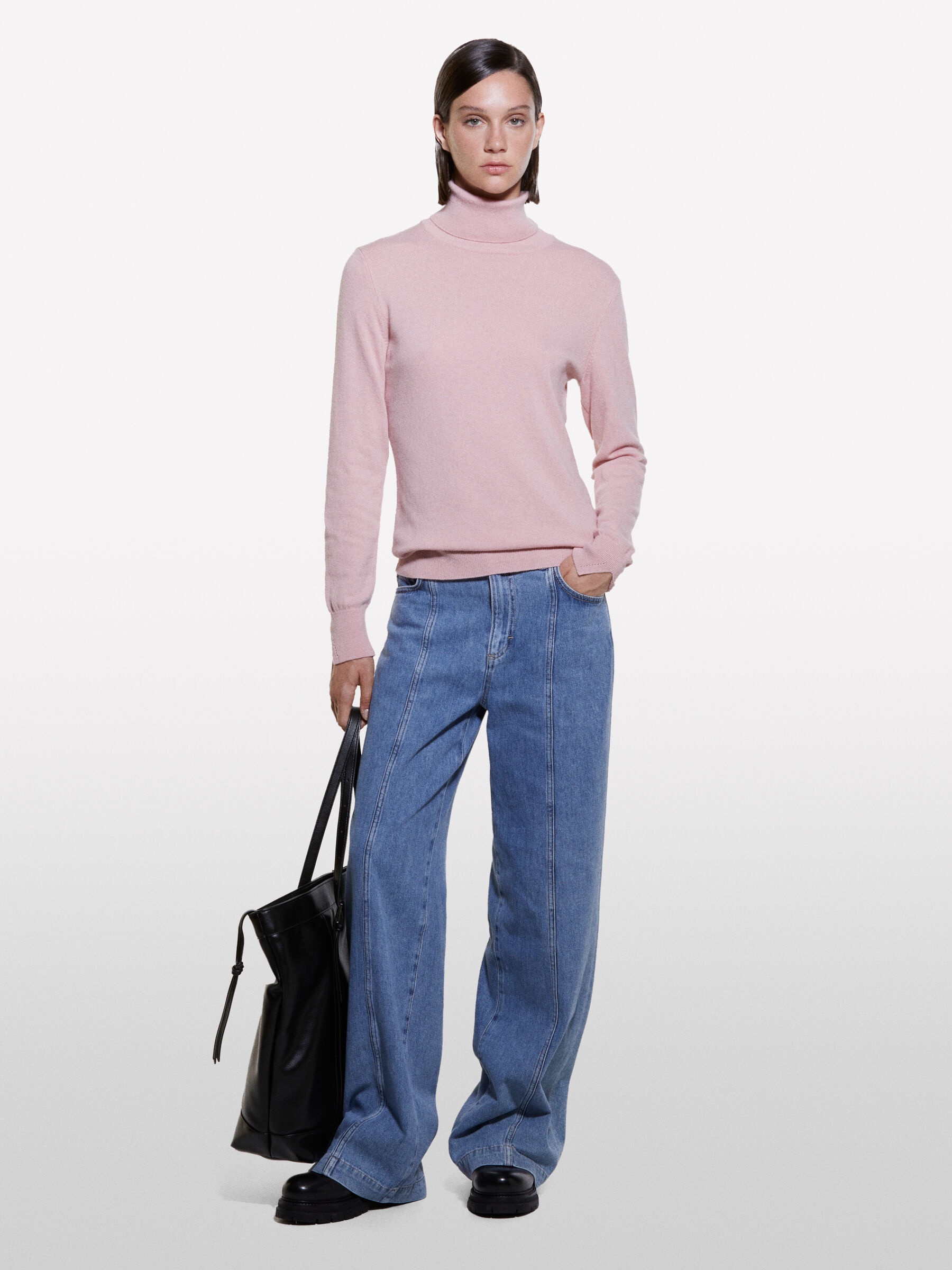 TURTLE NECK SWEATER &Gamma;&upsilon;&nu;&alpha;&iota;&kappa;&epsilon;ί&alpha; image number null