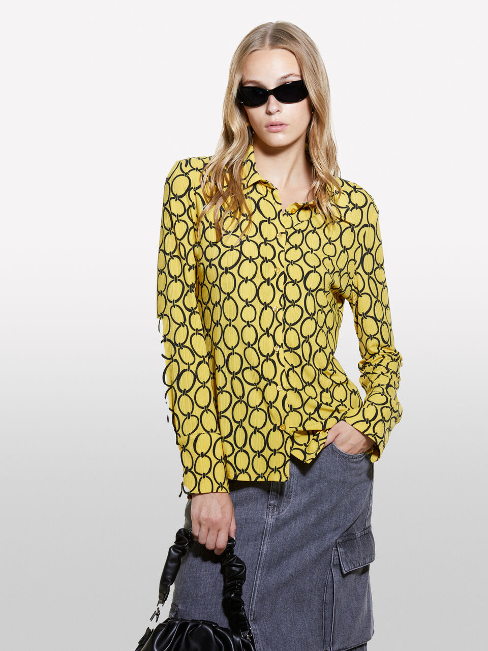 SHIRT &Gamma;&upsilon;&nu;&alpha;&iota;&kappa;&epsilon;ί&alpha; image number null