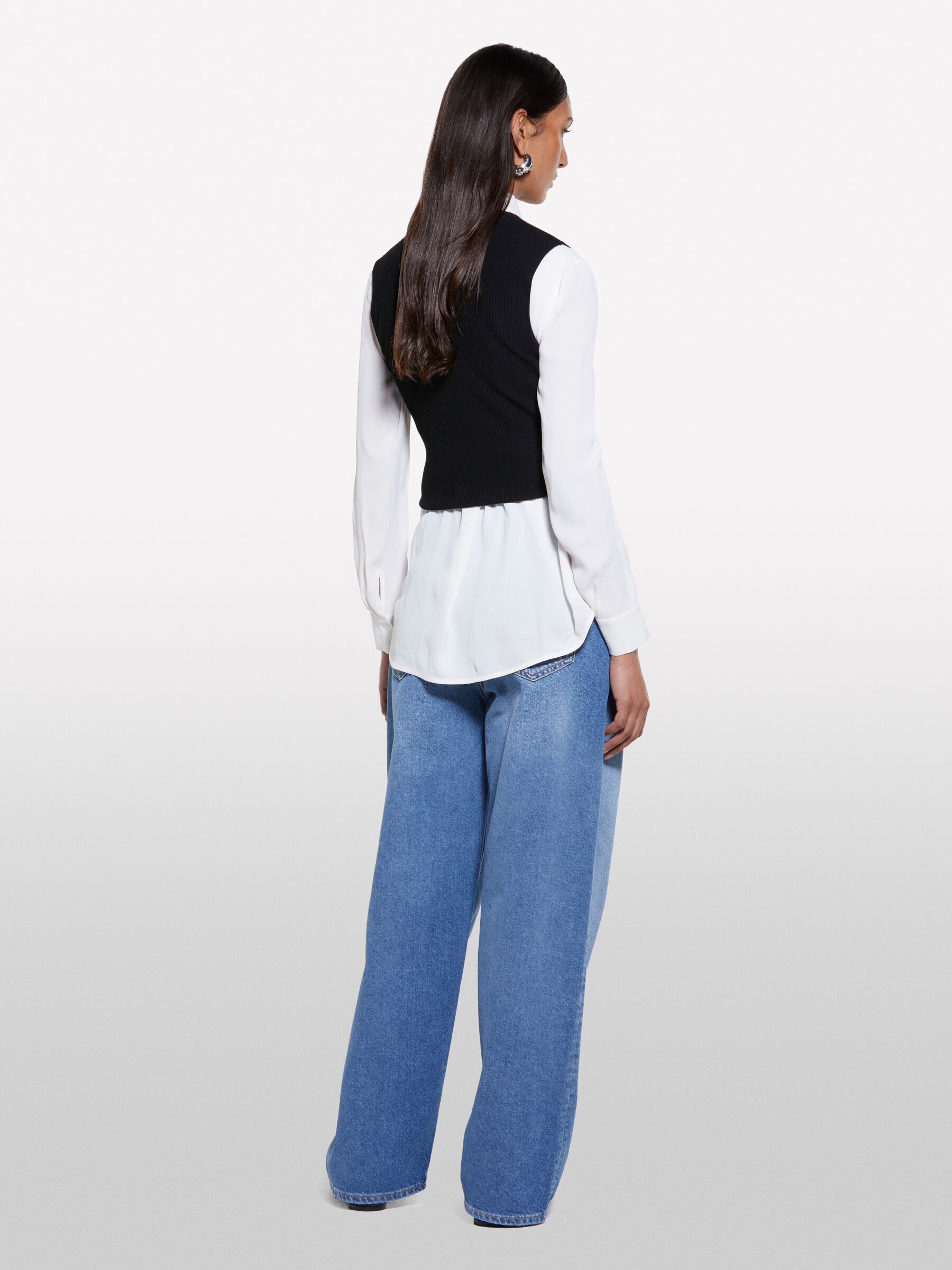 SLEEVELESS SWEATER &Gamma;&upsilon;&nu;&alpha;&iota;&kappa;&epsilon;ί&alpha; image number null