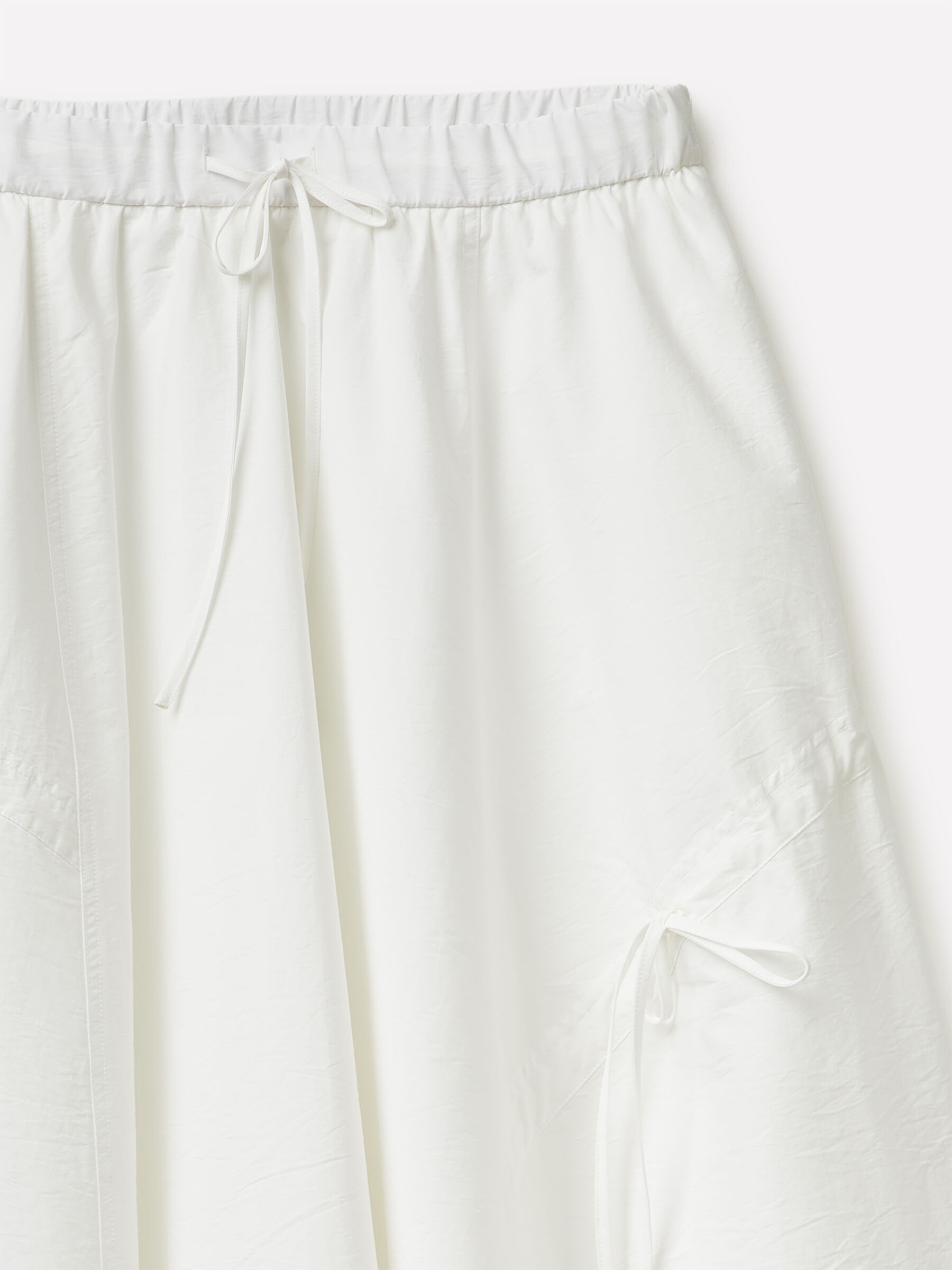 SKIRT &Gamma;&upsilon;&nu;&alpha;&iota;&kappa;&epsilon;ί&alpha; image number null