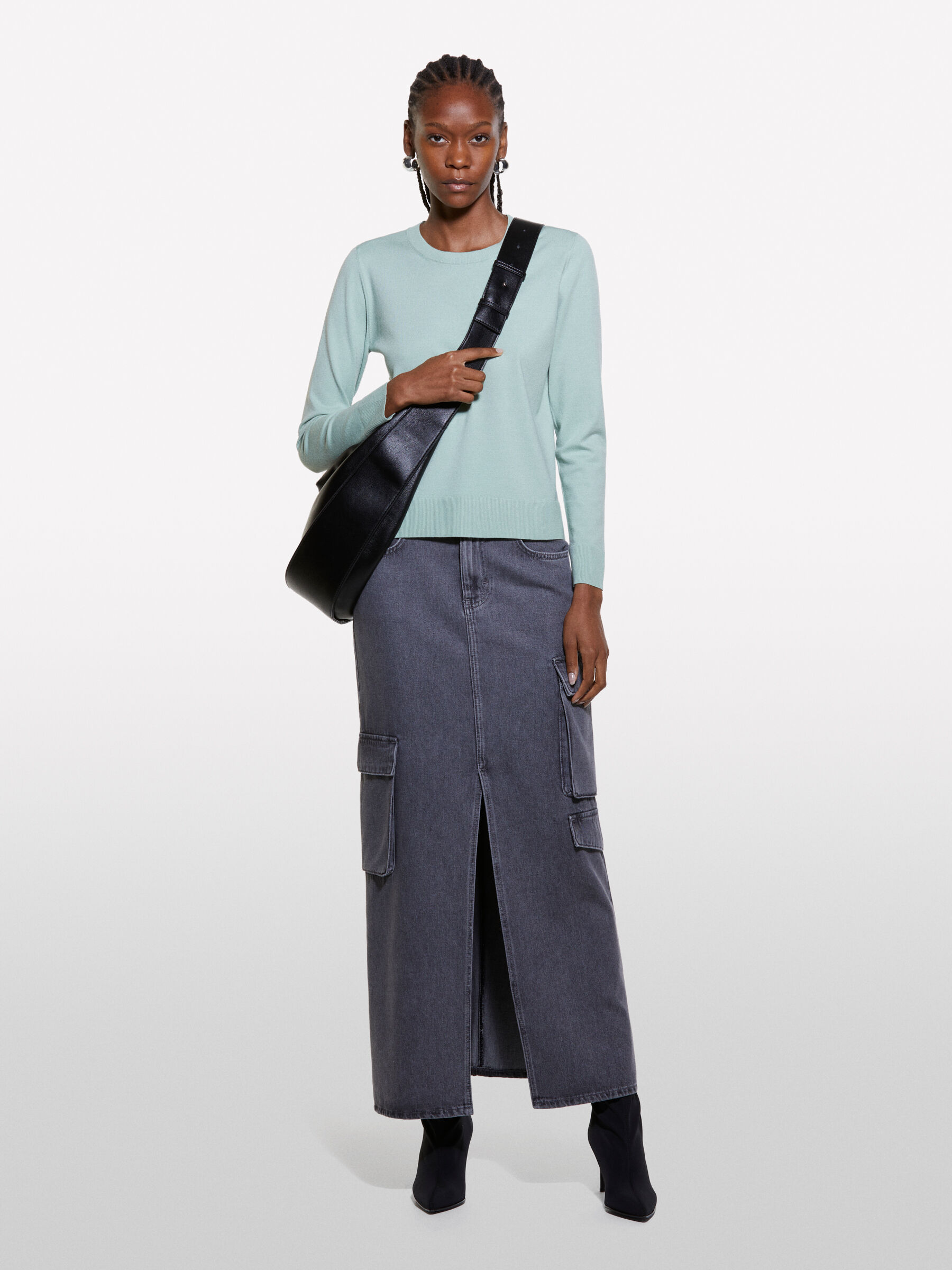 SWEATER L/S &Gamma;&upsilon;&nu;&alpha;&iota;&kappa;&epsilon;ί&alpha; image number null